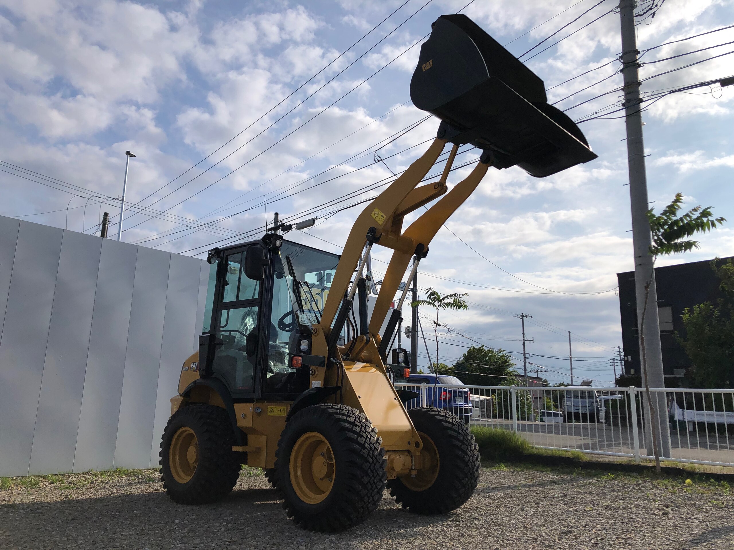 2023 Other Japanese Caterpillar 902C2 Wheel Loader - 国産車その他 キャタピラー902C2ホイルローダー タイヤショベル 稼働時間89アワーメーター 除雪パッケージ 18インチスノースパイクタイヤ