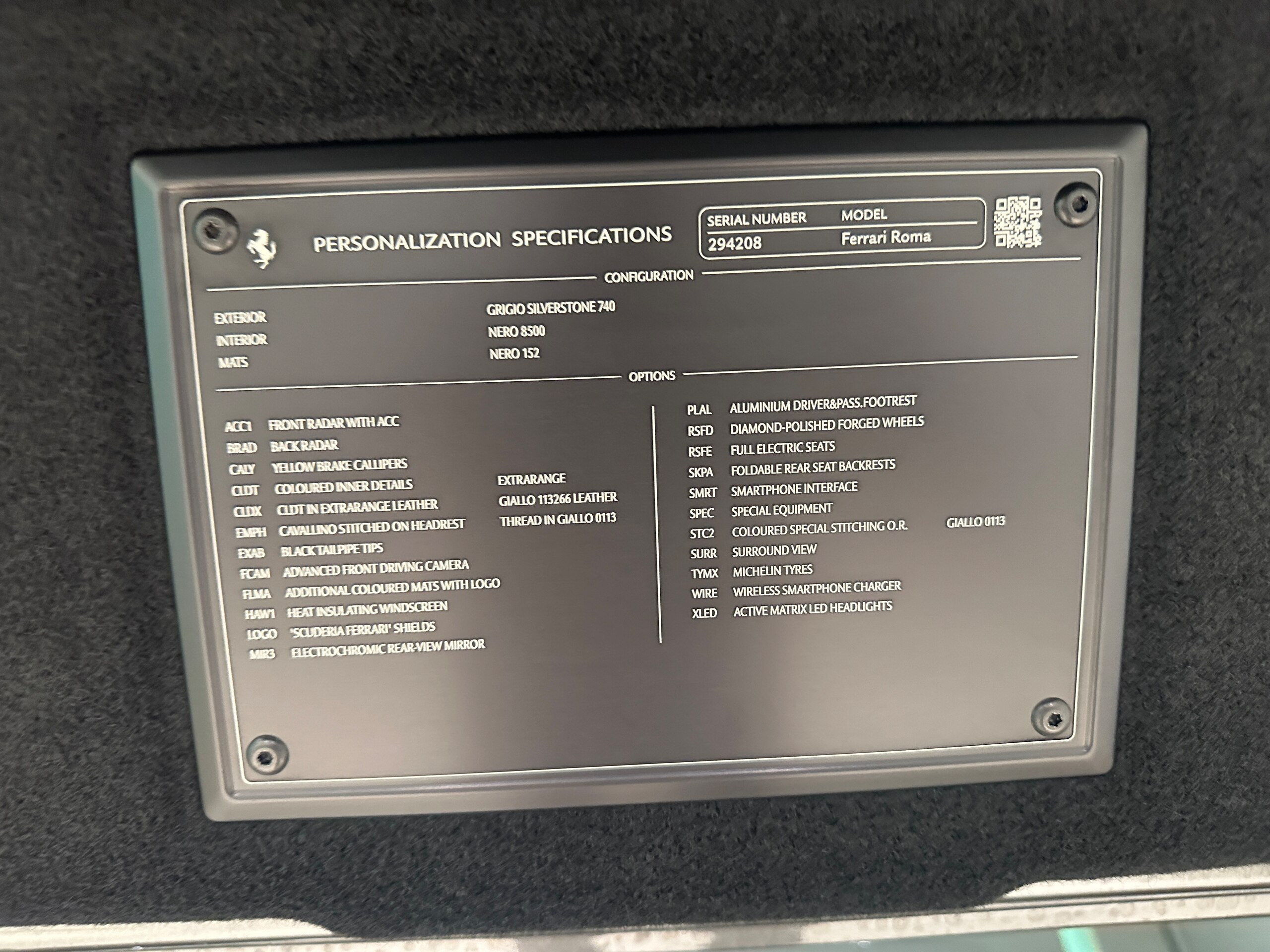 2023 Ferrari Roma - フェラーリ ローマ F1 DCT SPカラーGrigioSilverStone ADASフルPKG サラウンドビュー全方位カメラ ジアッロイエローブレーキ AppleCarPlay アクティブマトリクスLED ブラックスポーツエグゾースト フルラッピング
