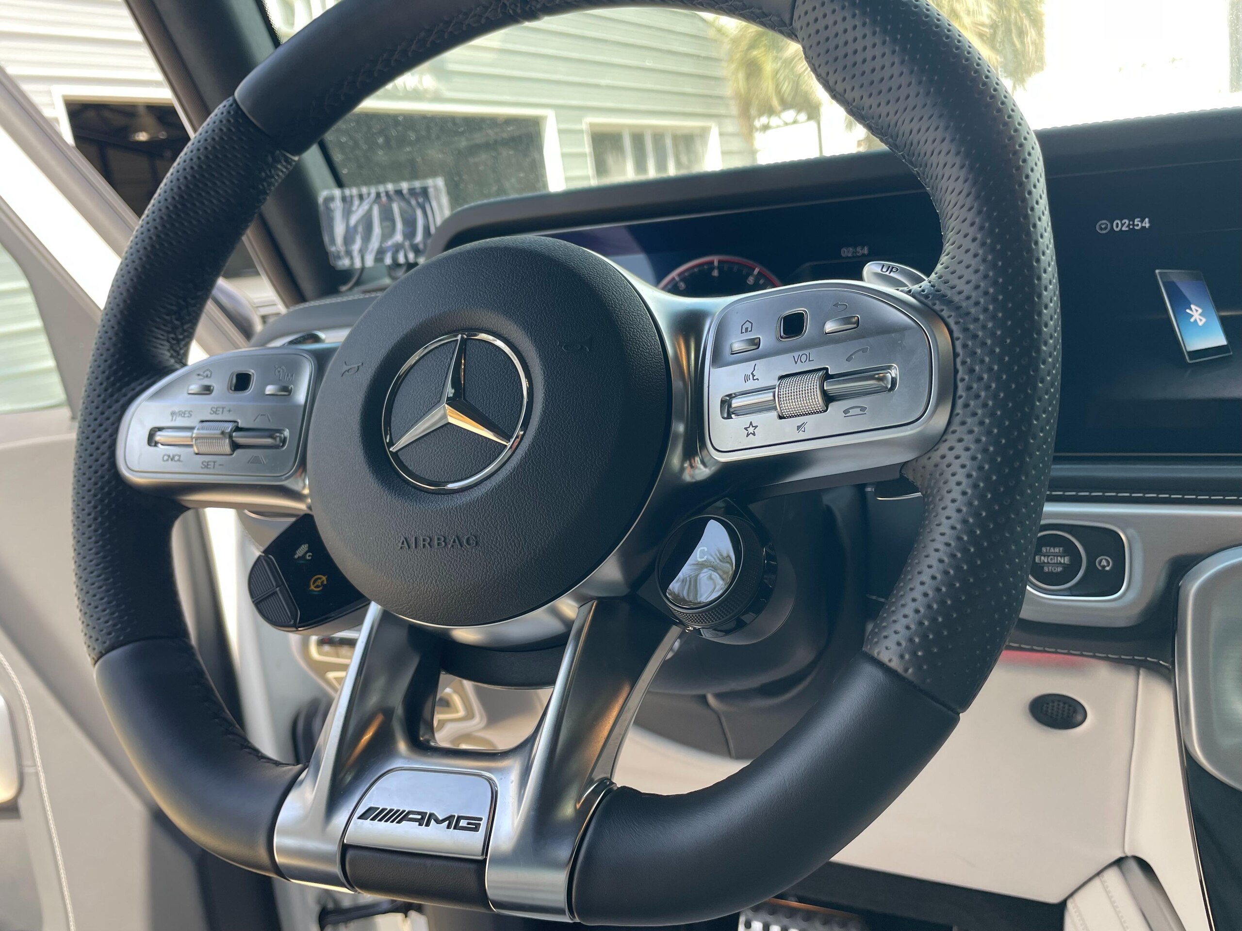 2023 Mercedes-AMG G-Class - メルセデスＡＭＧ Gクラス G63マグノホワイトエディション 左H 3列シート/シートヒーター/本革シート/電動シート/サンルーフ/ドラレコ/ETC/全周囲カメラ/盗難防止装置/障害物センサー/横滑り防止装置/衝突軽減ブレーキ
