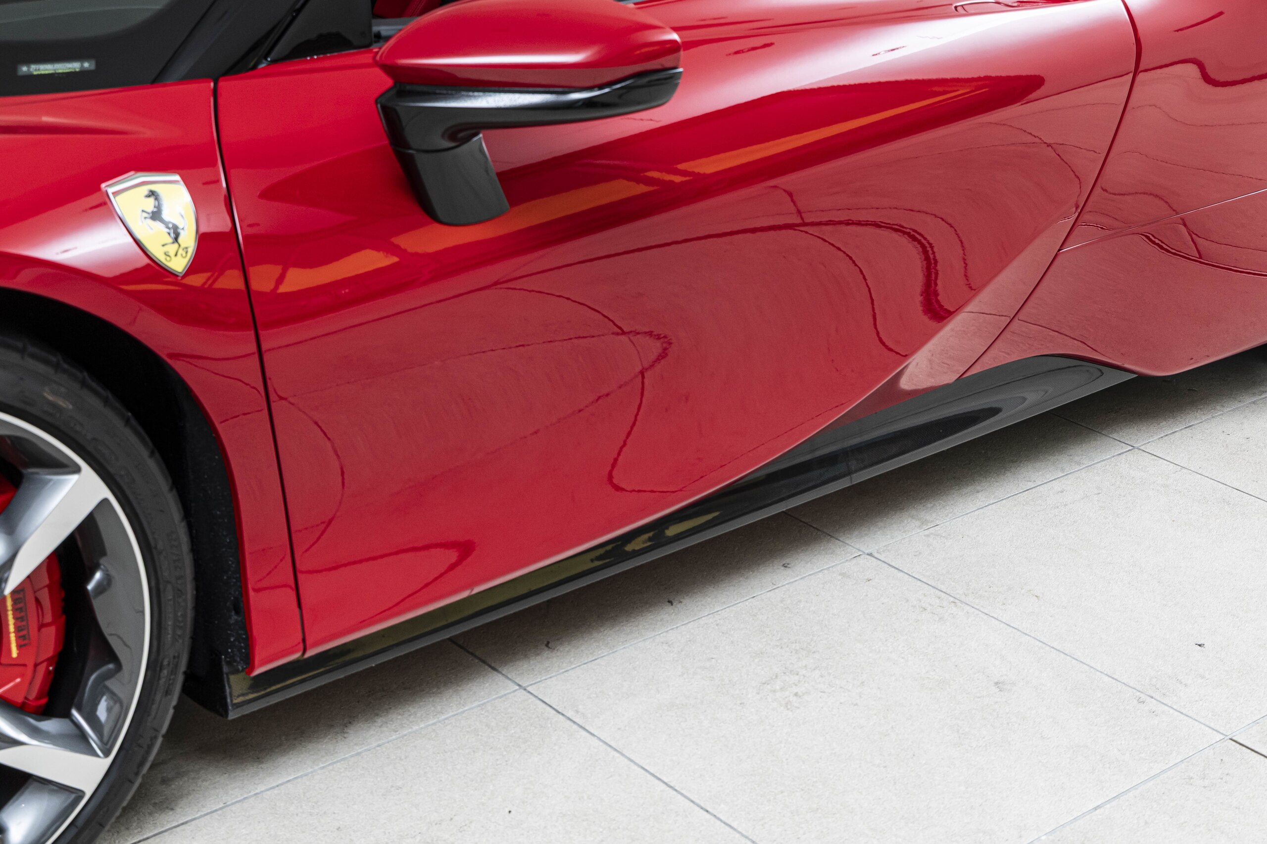 2023 Ferrari SF90Spider - フェラーリ SF90スパイダー F1 DCT E4WD Rosso 70ANNI / Rosso Ferrari