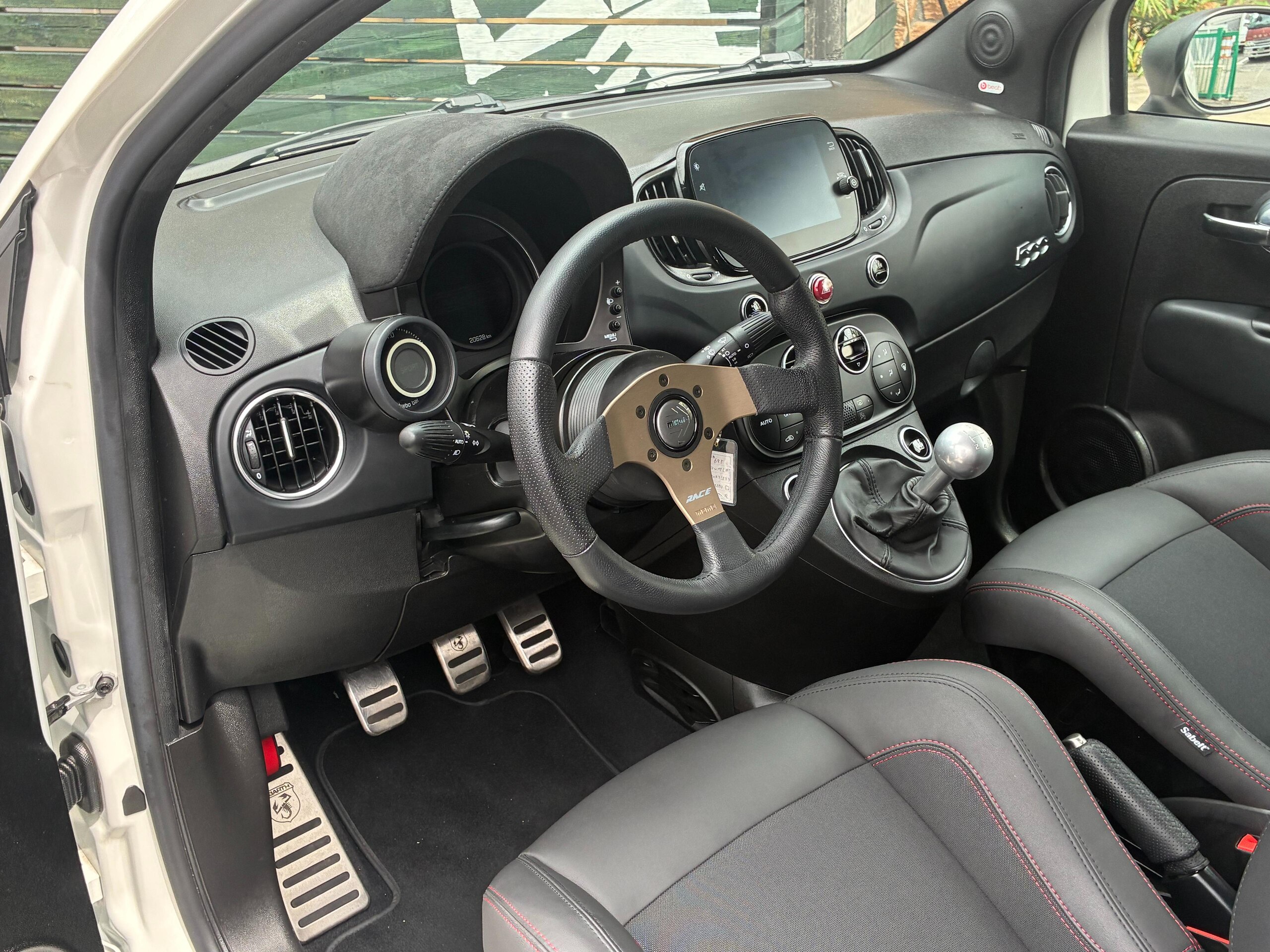 2023 Abarth 695
