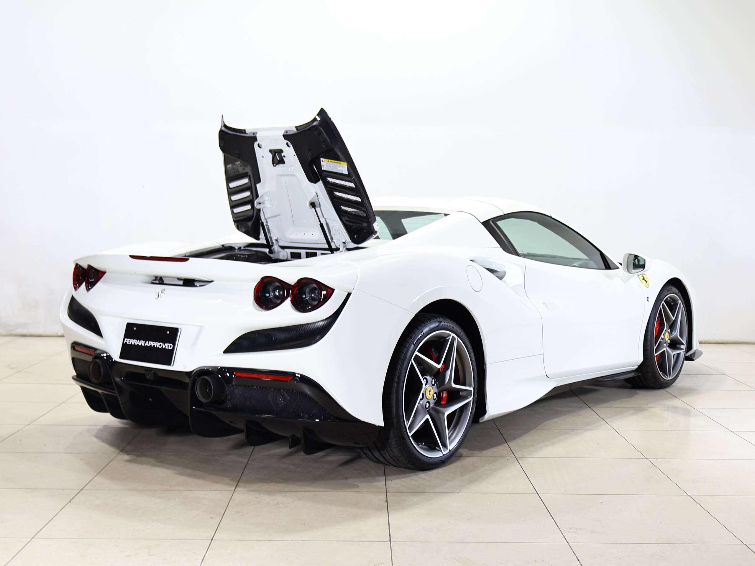 2023 Ferrari F8Spider - 2023 فيراري F8Spider