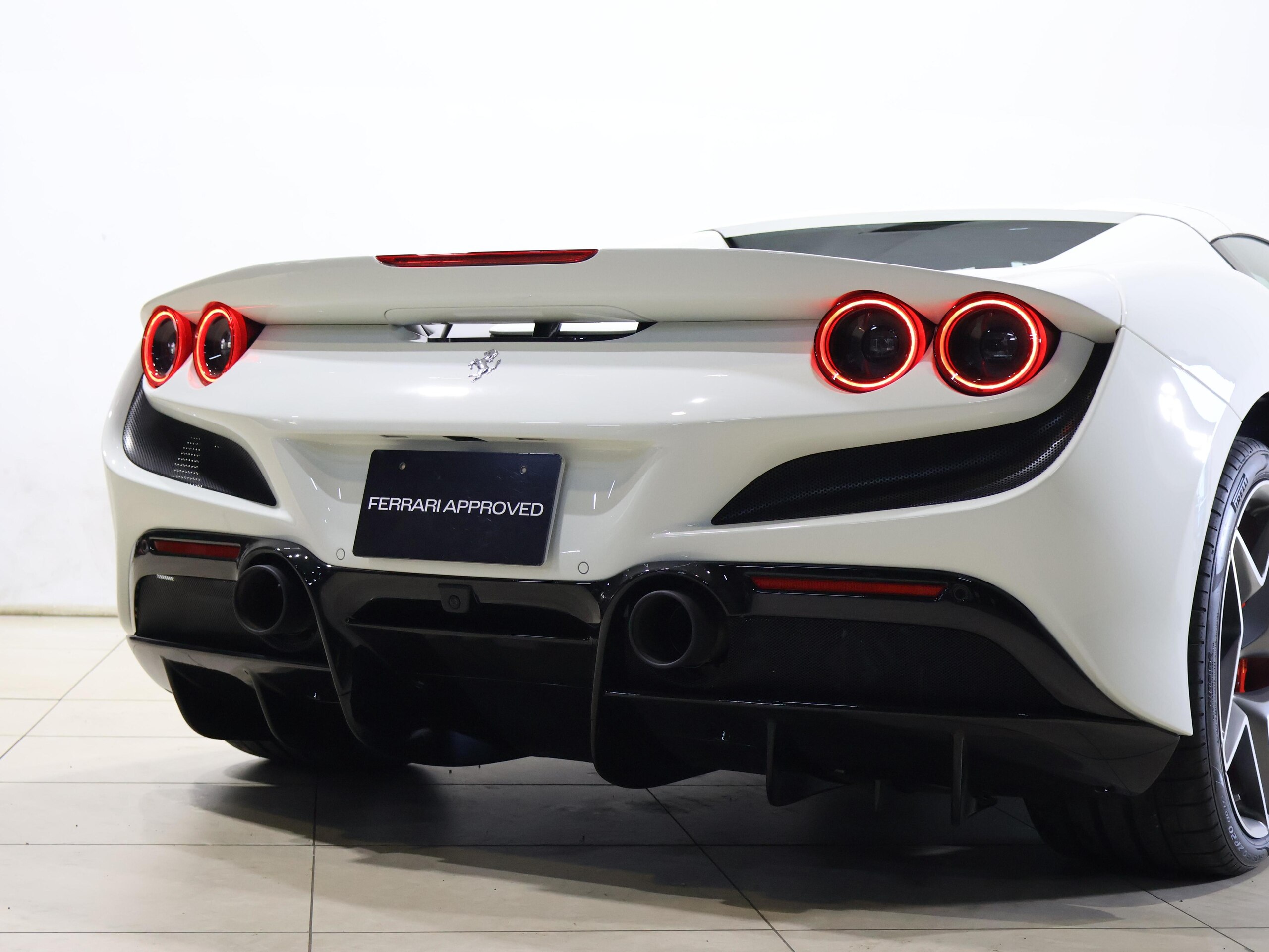 2023 Ferrari F8Spider - 2023 فيراري F8Spider