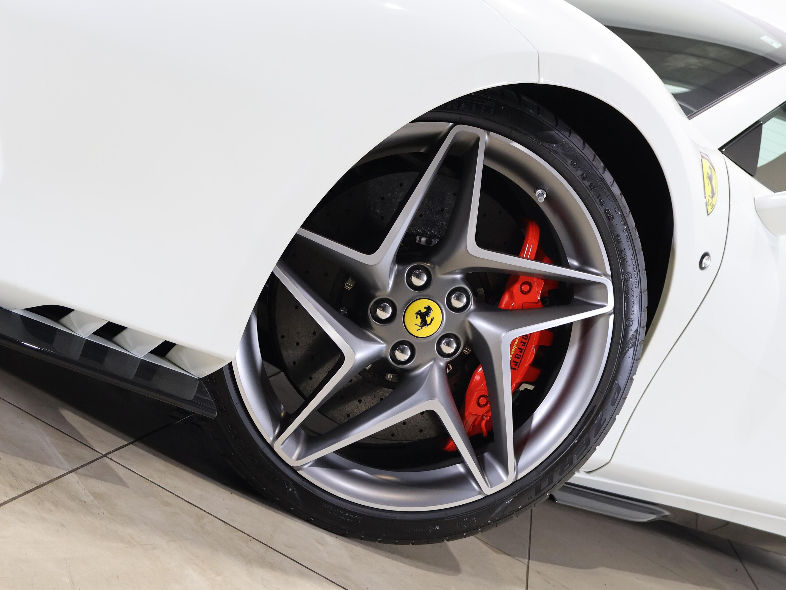 2023 Ferrari F8Spider - 2023 فيراري F8Spider