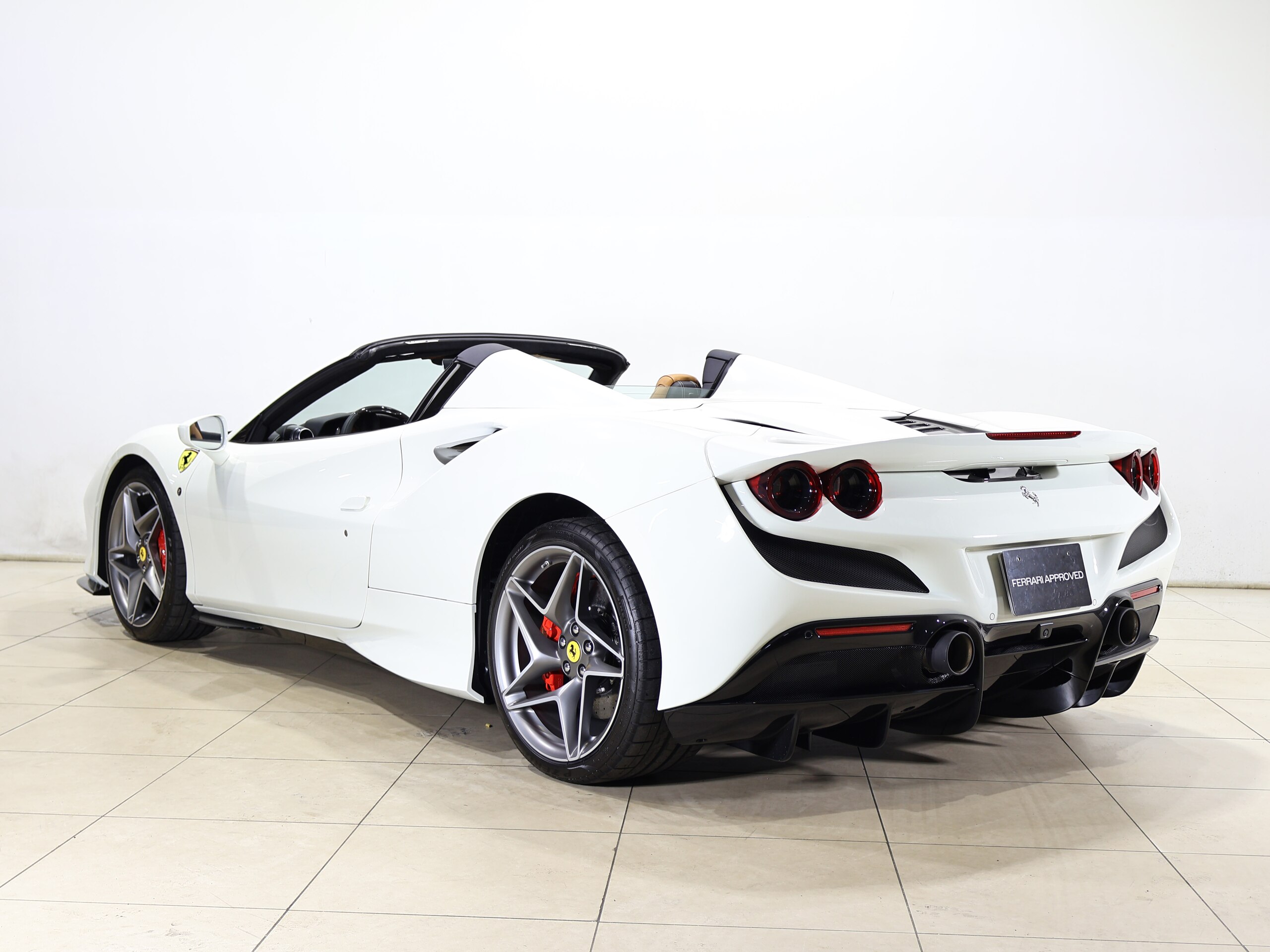 2023 Ferrari F8Spider - 2023 فيراري F8Spider