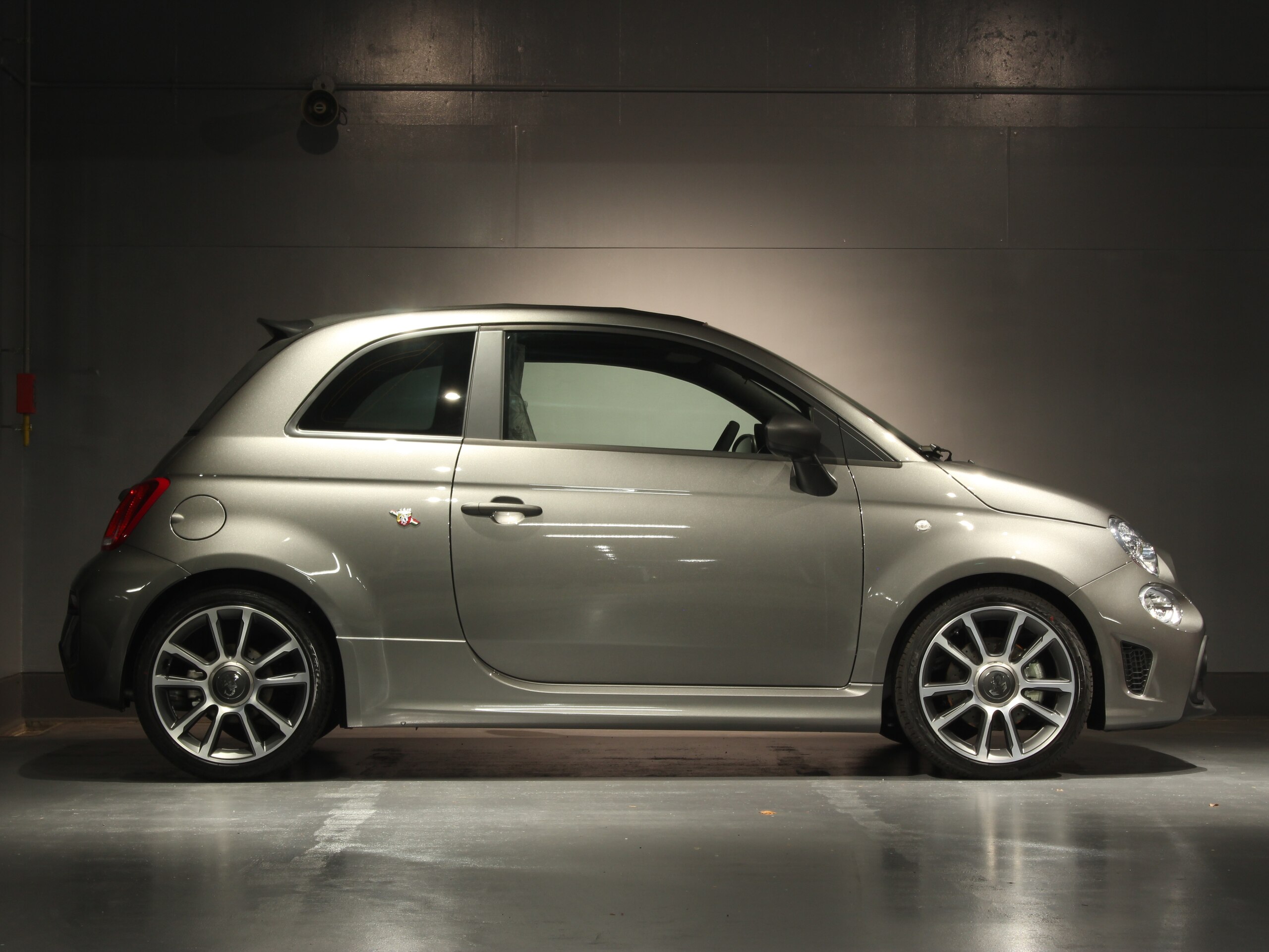 2023 Abarth 595C - アバルト 595C ツーリズモ 左MT ブラックレザー Beatsオーディオ カープレー