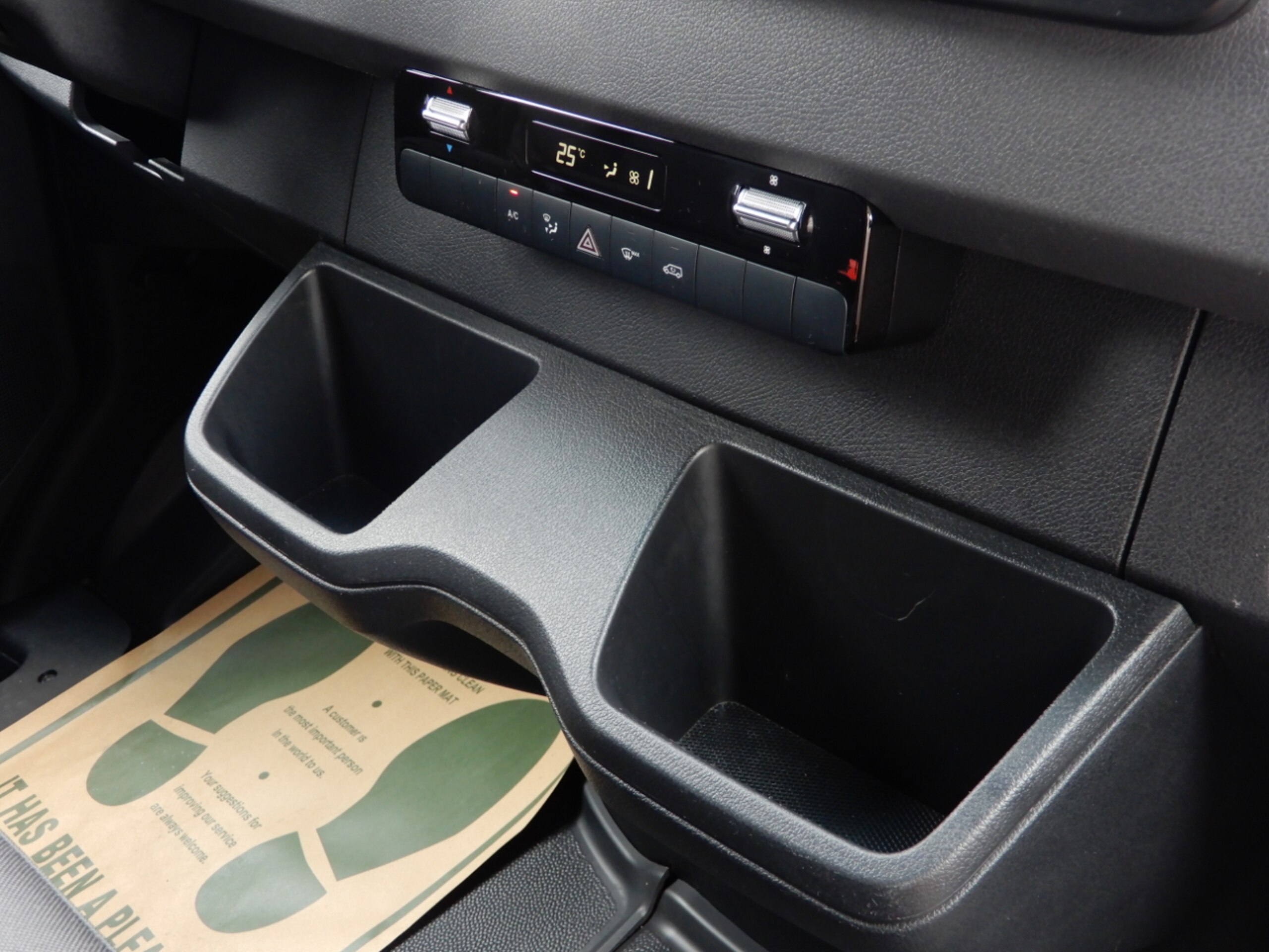 2023 Mercedes-Benz Sprinter - メルセデス・ベンツ スプリンター 317CDI L2H2 Apple CarPlay キーレス スライドドア 2.0ディーゼルターボ