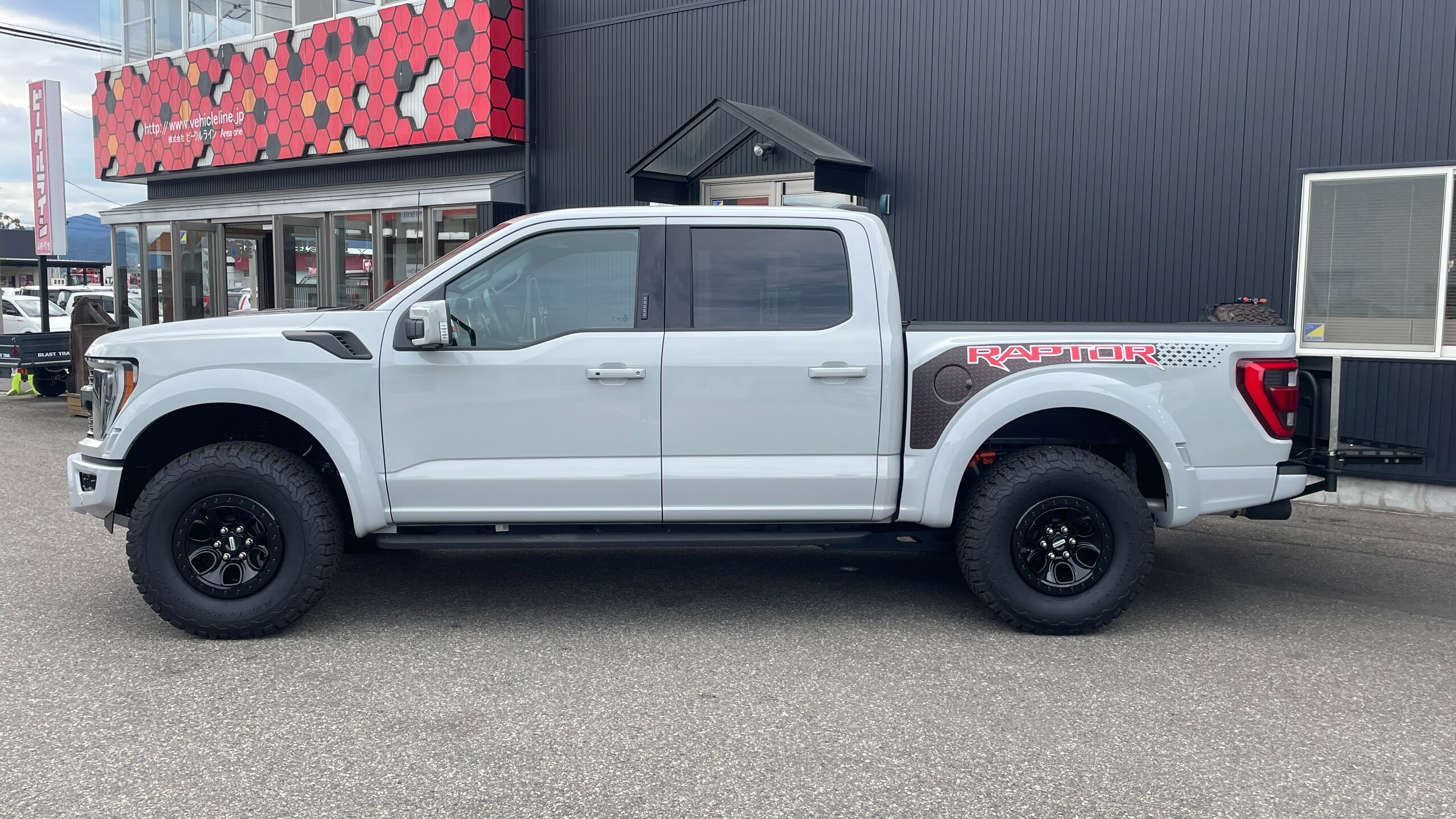 2023 Ford F-150 - 2023 فورد F-150