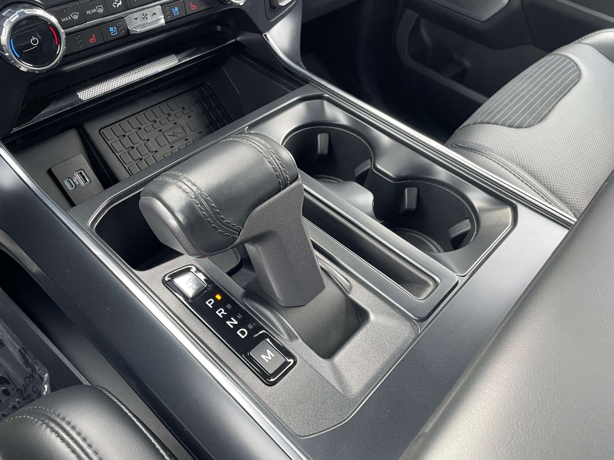 2023 Ford F-150 - 2023 فورد F-150