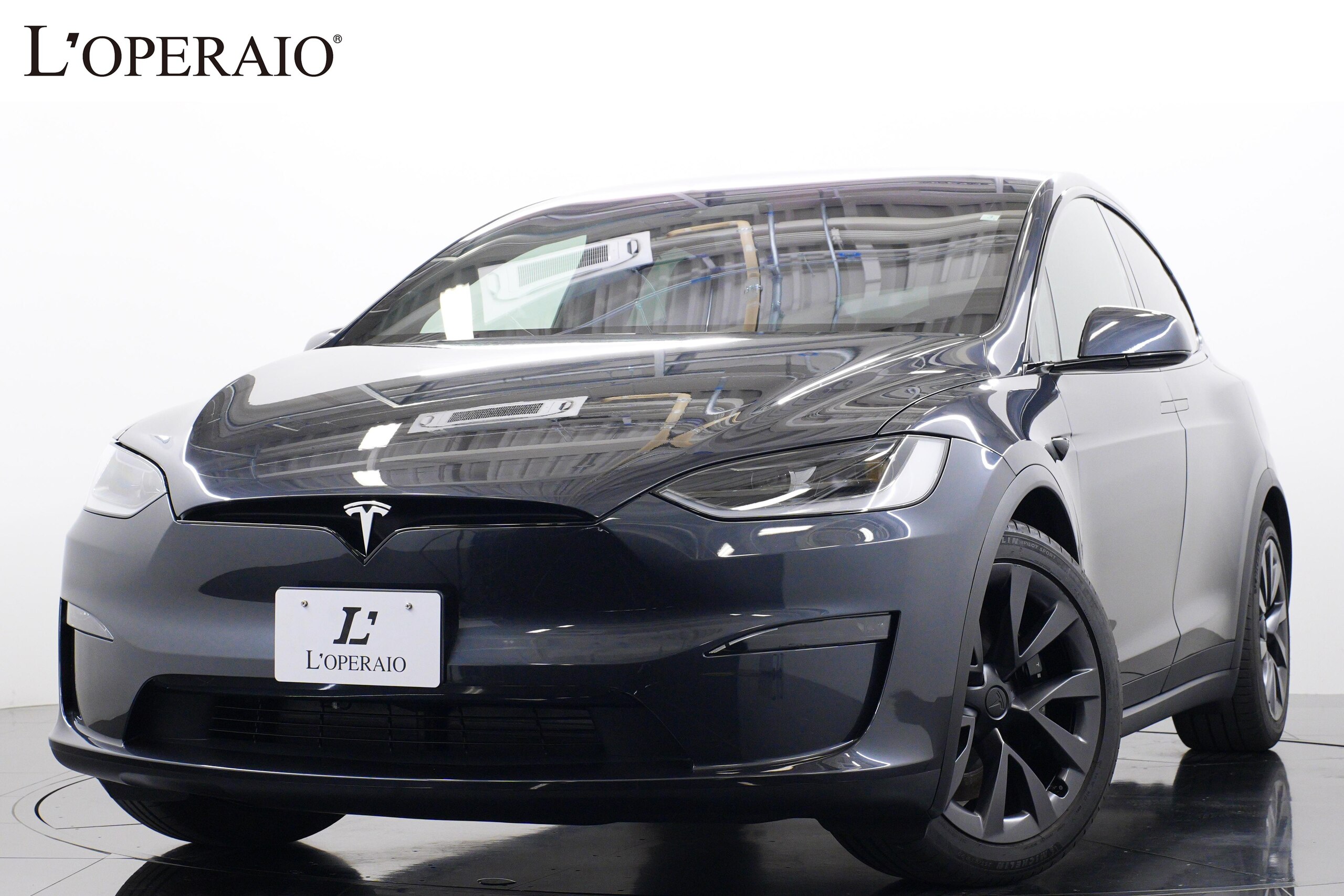 2024 Tesla Model X - テスラ モデルX ロングレンジ ロングレンジ 左ハンドル エンハンストオートパイロット ヨークステアリング ガラスルーフ フルセルフドライブコンピューター4 ラゲッジスペース床下冷蔵庫 外装評価5点 内装評価A