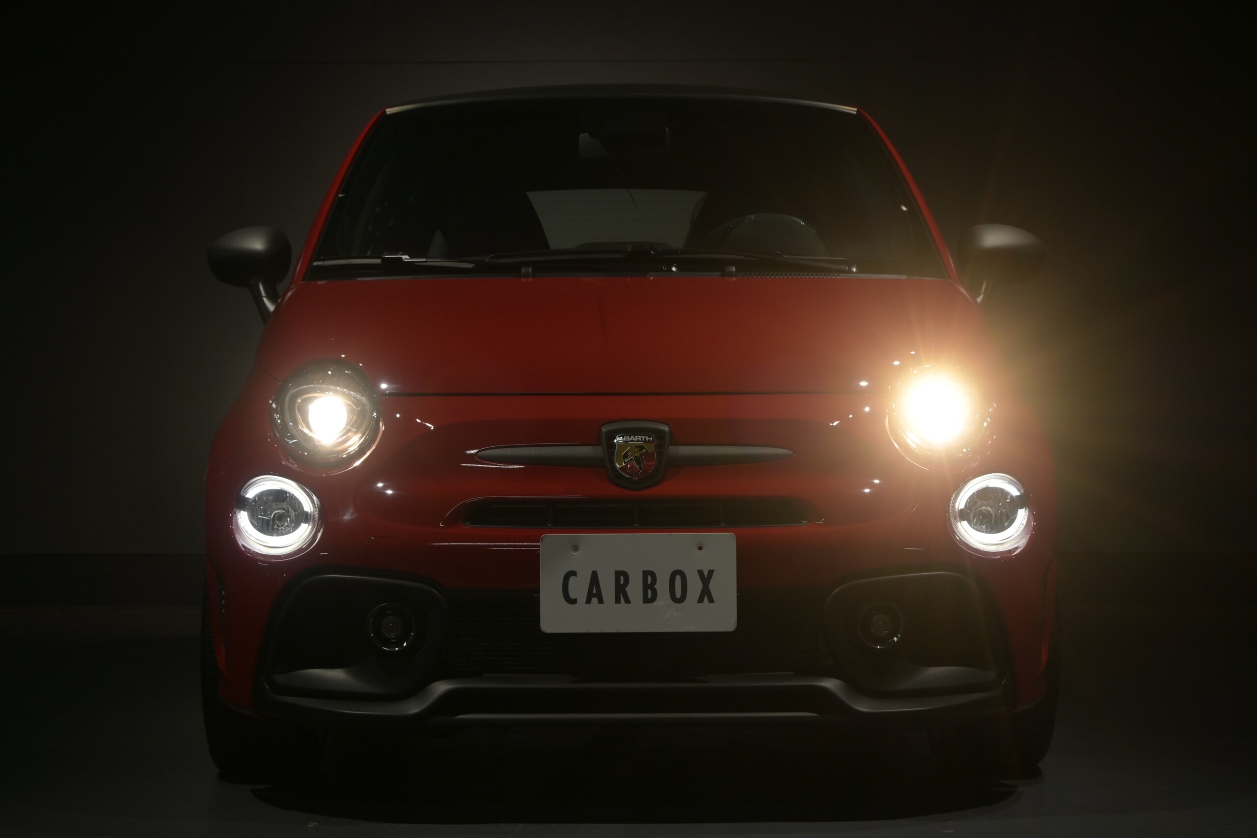 2024 Abarth 695C - アバルト 695C コンペティツィオーネ 左ハンドル MT カーボンバケットシート カープレー