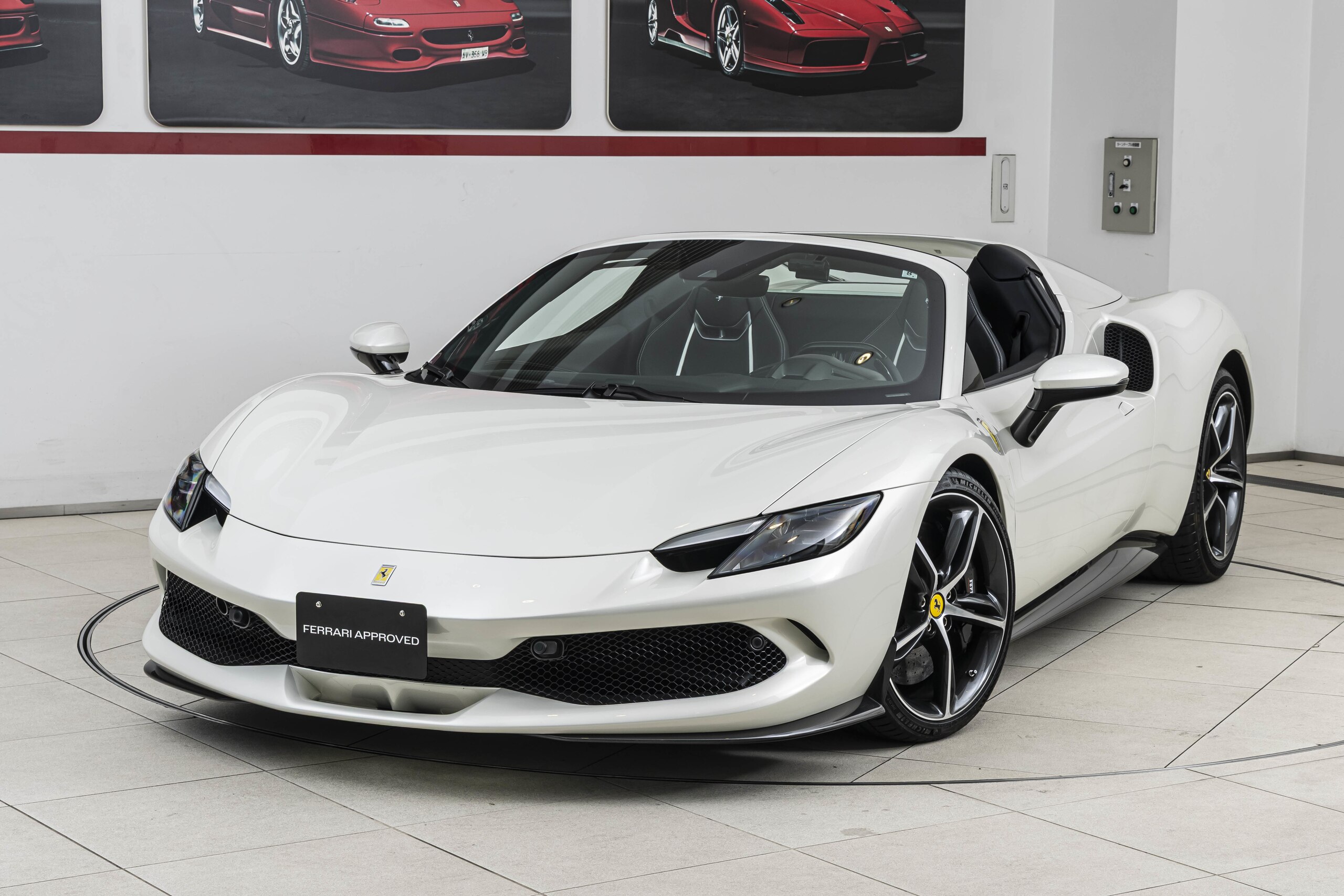 2024 Ferrari 296GTS - 2024 فيراري 296GTS
