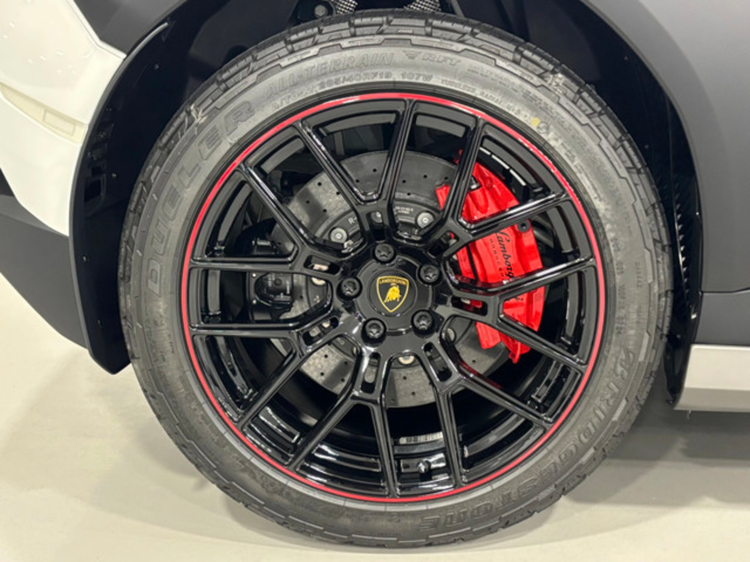 2024 Lamborghini Huracan Sterrato