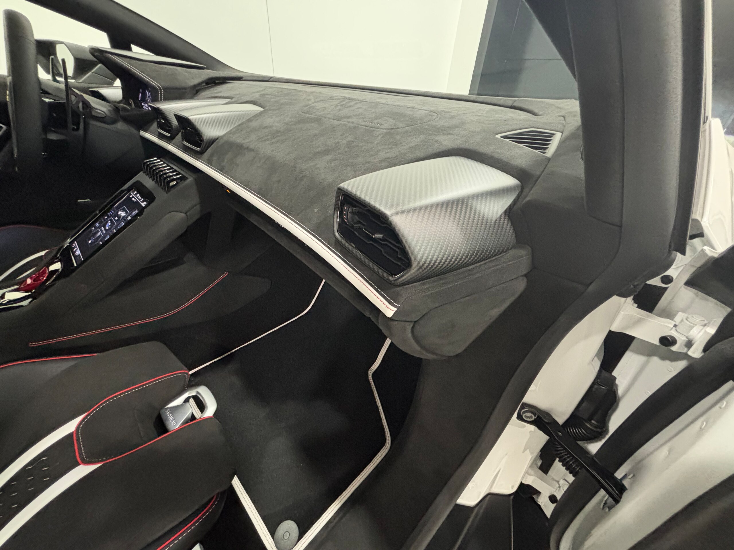 2024 Lamborghini Huracan Sterrato