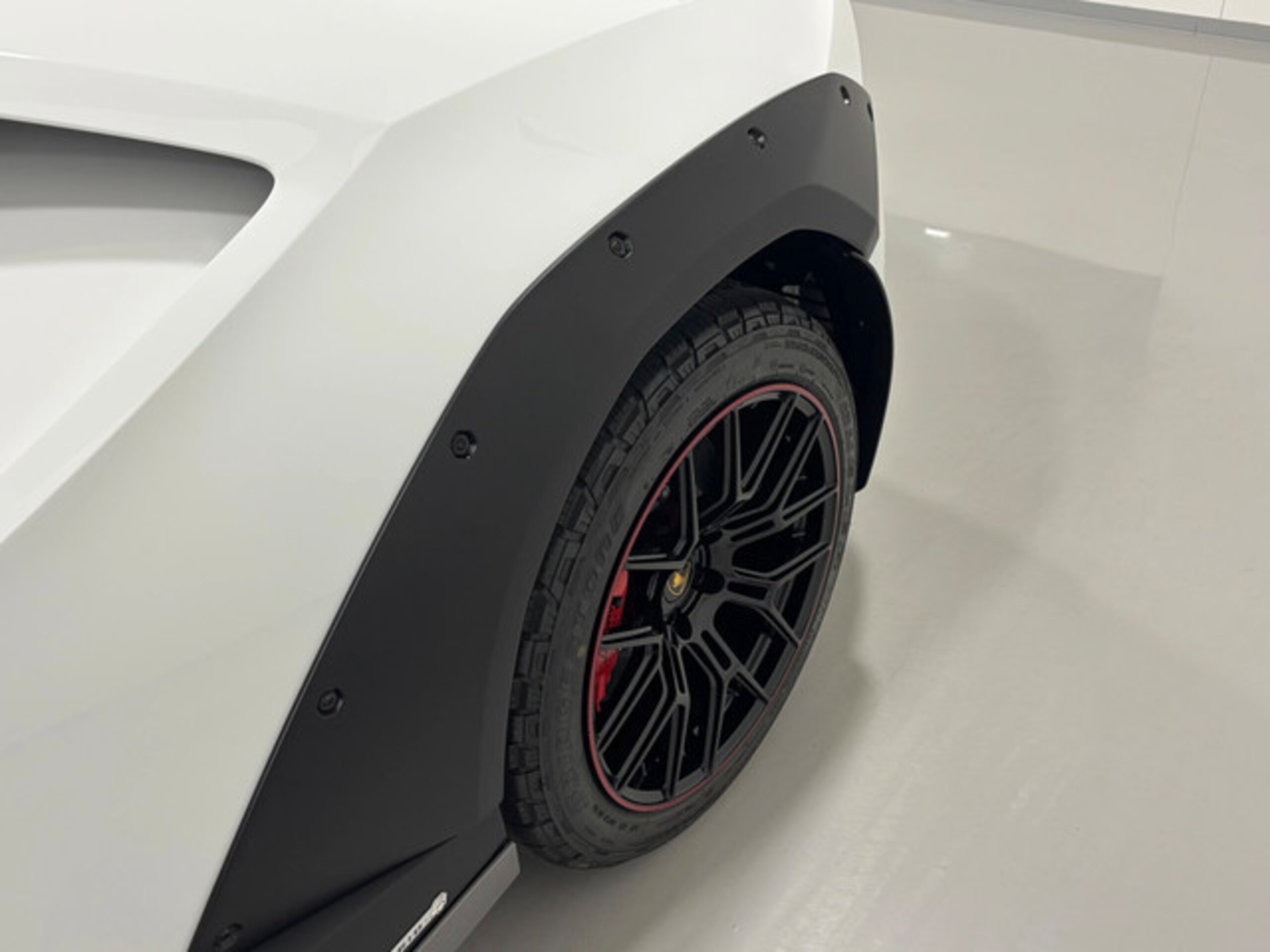 2024 Lamborghini Huracan Sterrato