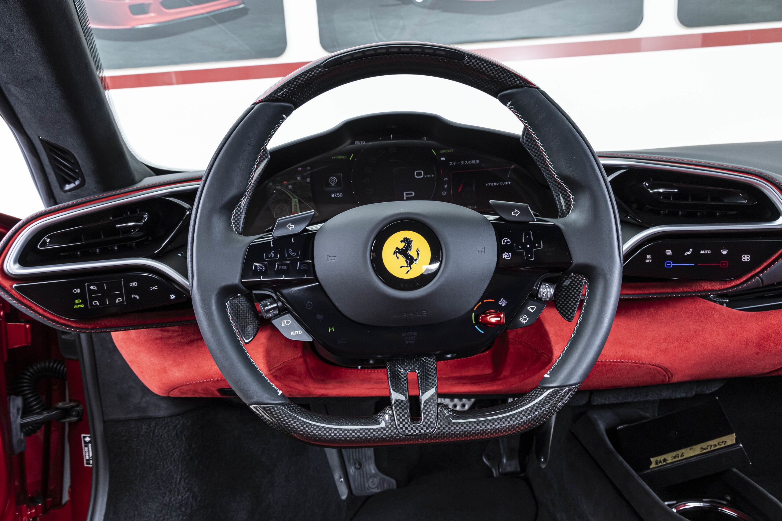 2024 Ferrari 296GTB - フェラーリ 296GTB F1 DCT Rosso Imola 3年残価75パーセント買取保証プログラム カーボンファイバーステアリングホイールLED 付き カーボンファイバーフロントスポイラー カーボンファイバーエンジンルーム サスペンションリフト