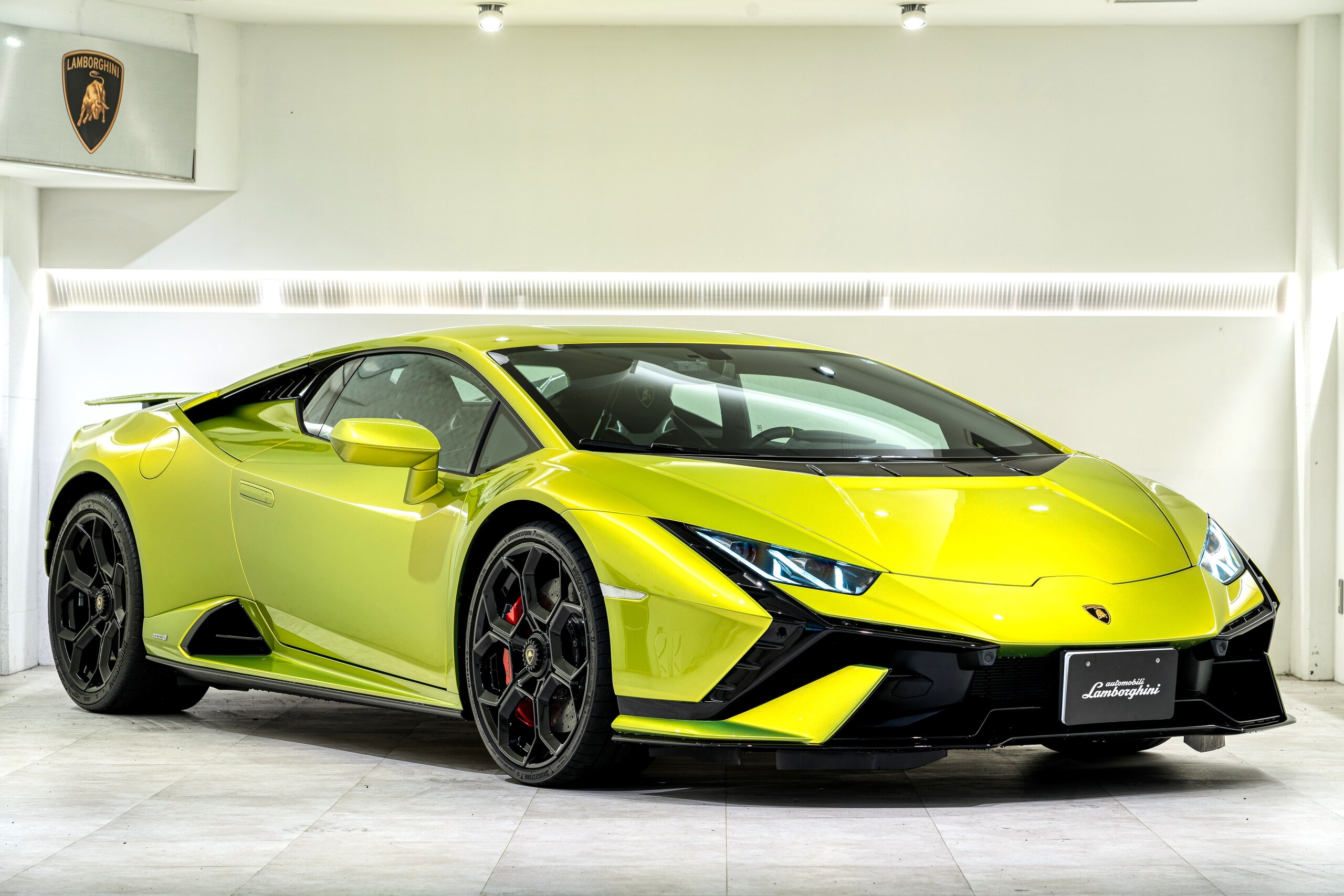 2024 Lamborghini Huracan - 2024 لامبورغيني Huracan