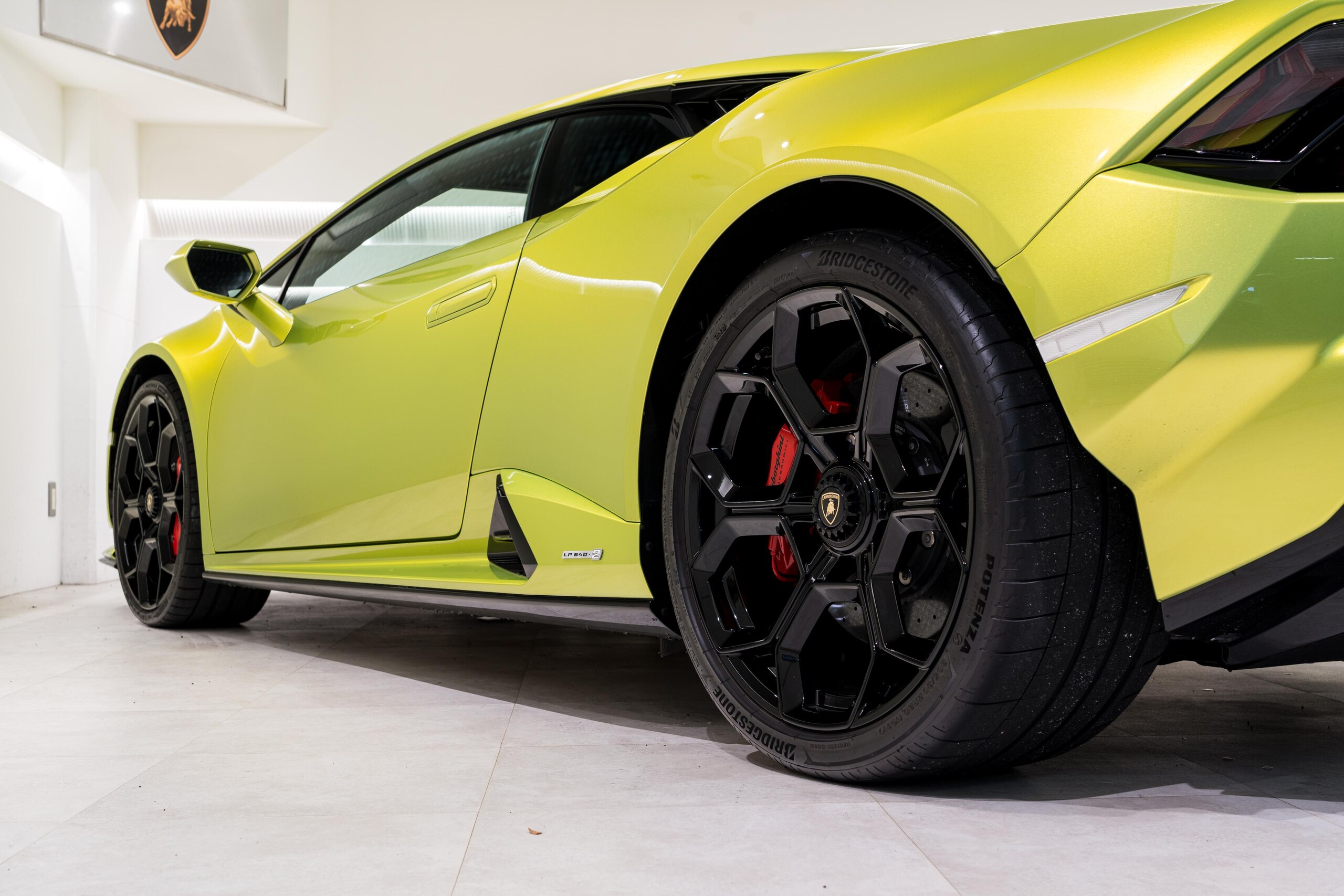 2024 Lamborghini Huracan - 2024 لامبورغيني Huracan