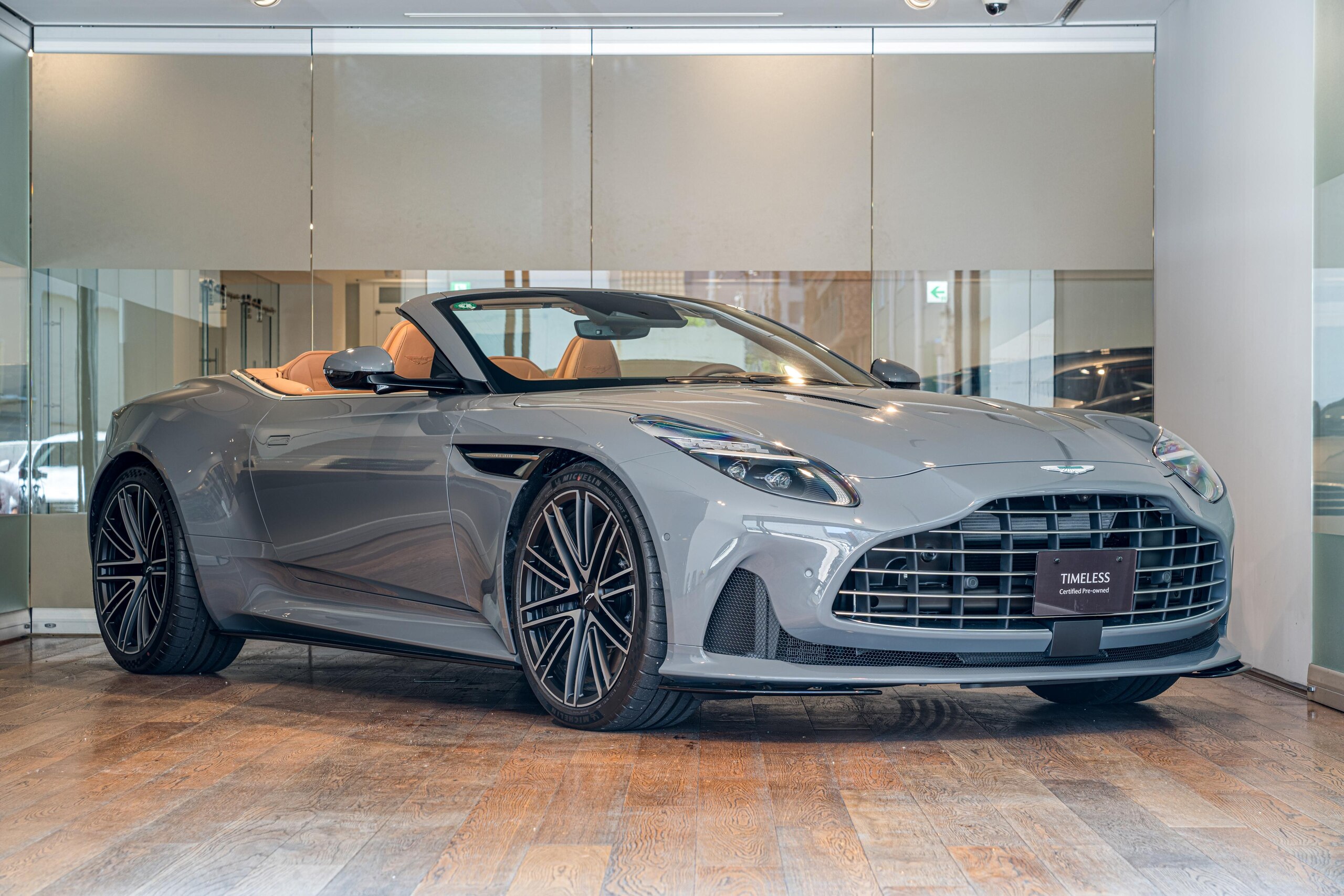 2024 Aston Martin DB12 Volante - アストンマーティン DB12ヴォランテ 4.0 左H チャイナグレー