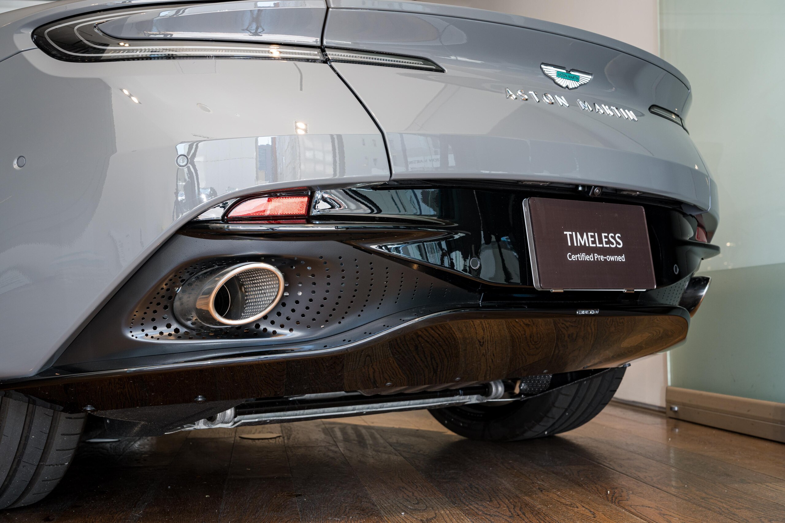 2024 Aston Martin DB12 Volante - アストンマーティン DB12ヴォランテ 4.0 左H チャイナグレー