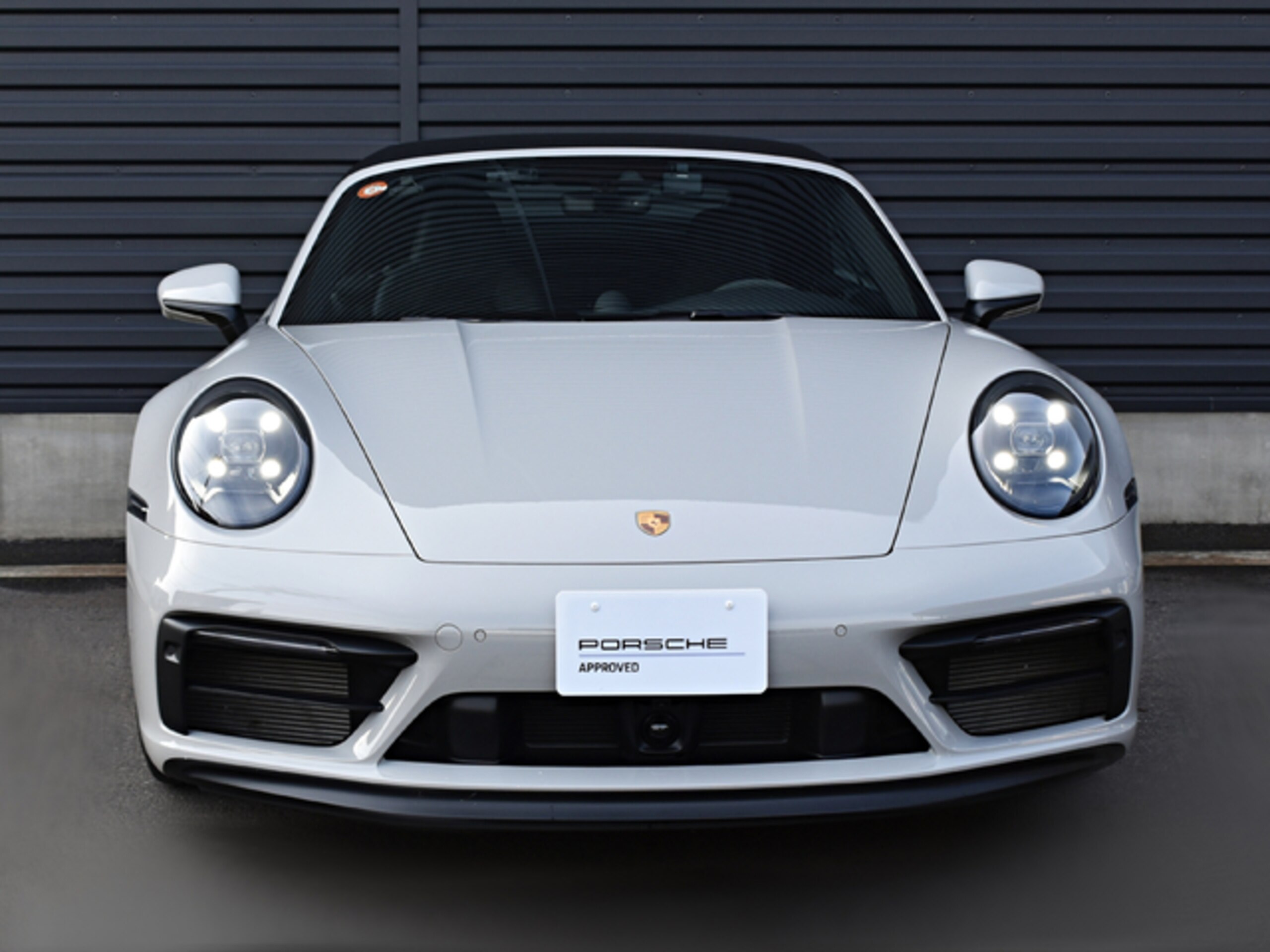 2024 Porsche 911 Cabriolet - 2024 بورشه 911 Cabriolet
