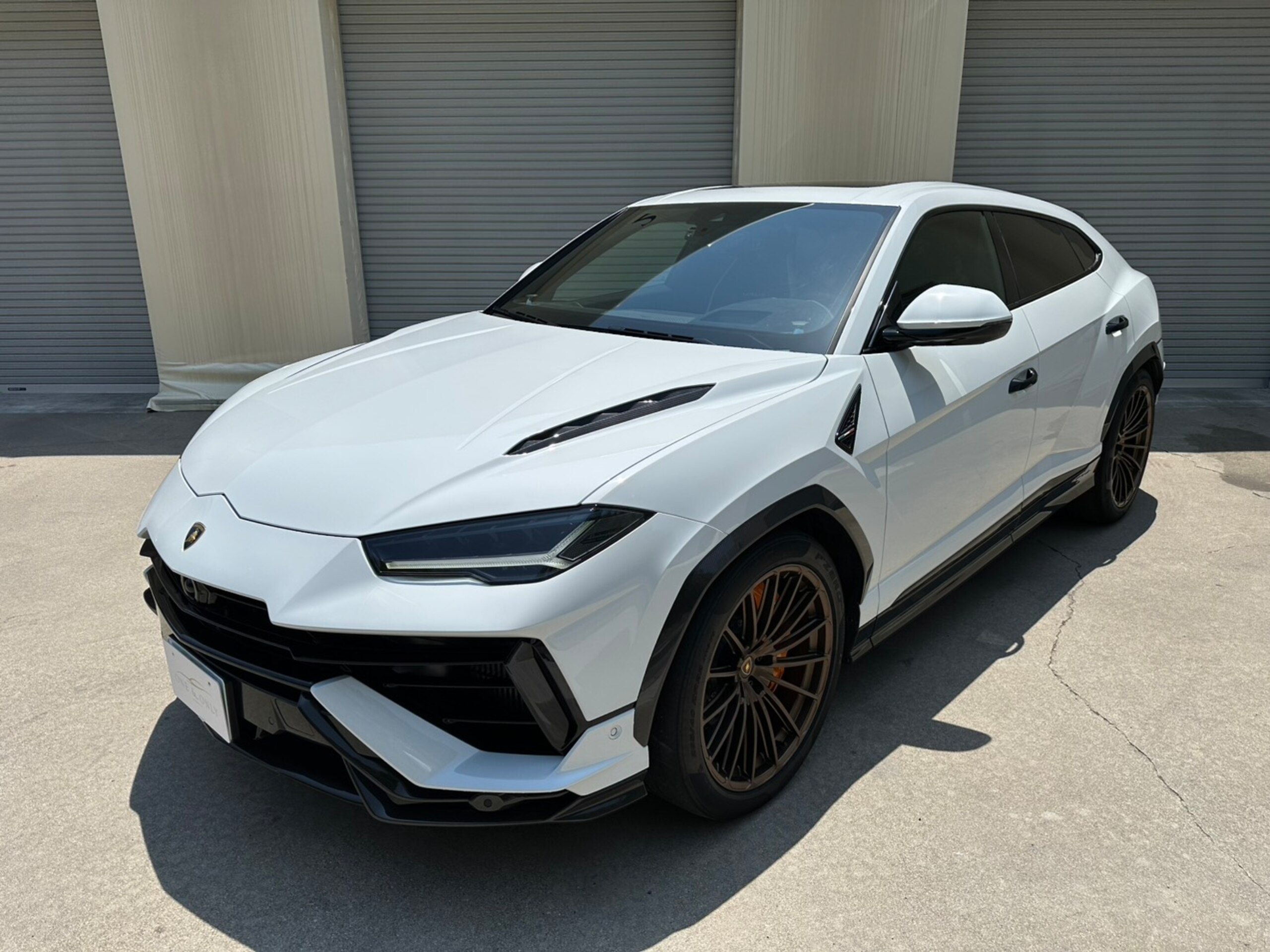 2024 Lamborghini Urus - 2024 لامبورغيني Urus