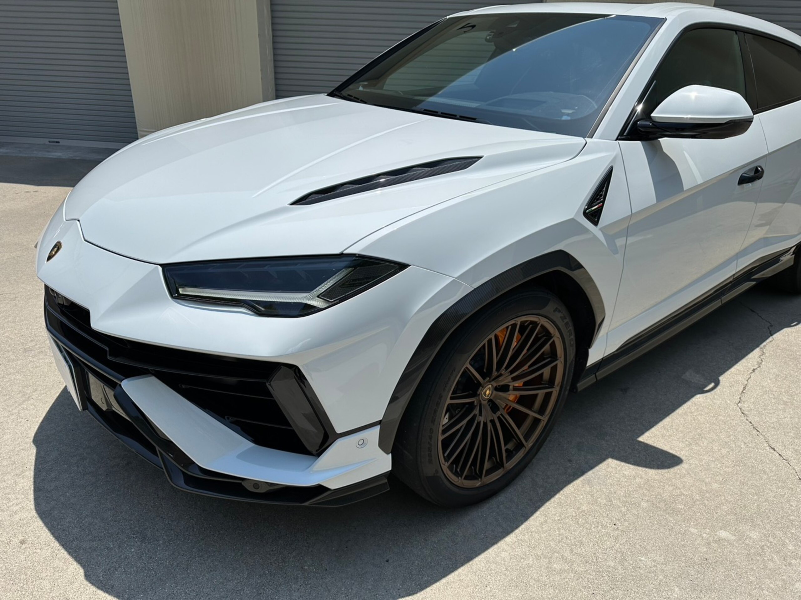 2024 Lamborghini Urus - 2024 لامبورغيني Urus