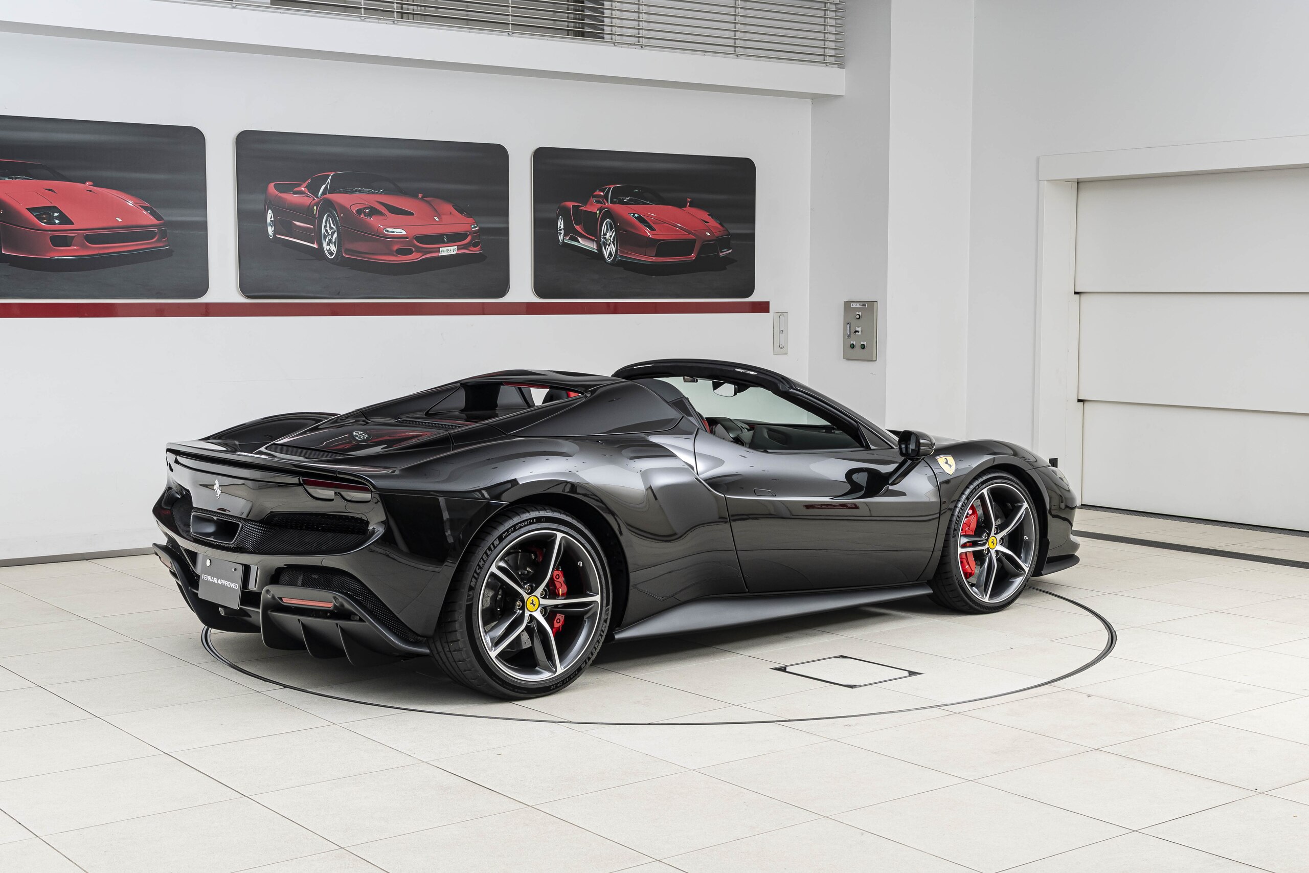 2024 Ferrari 296GTS