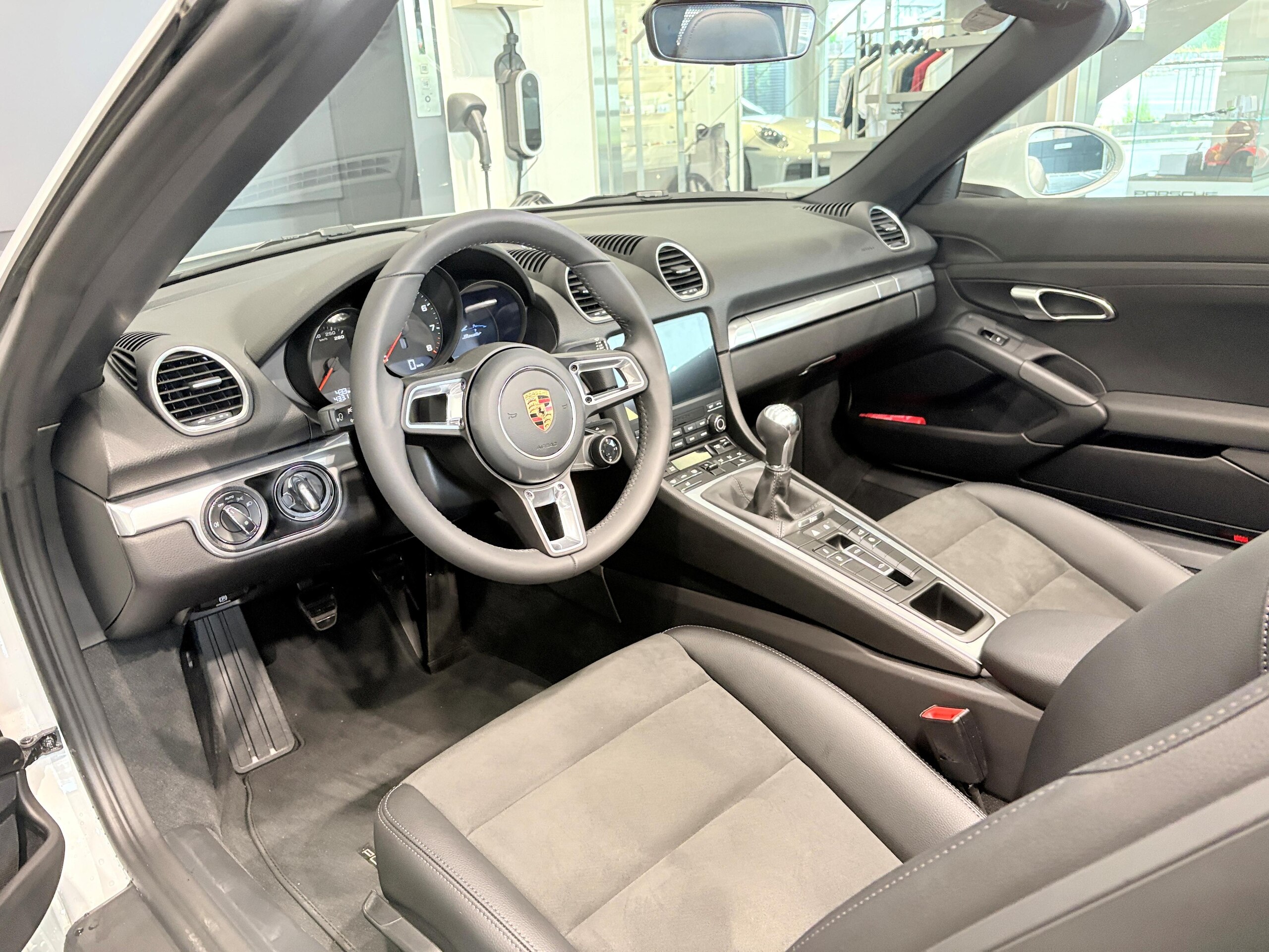 2024 Porsche 718 Boxster