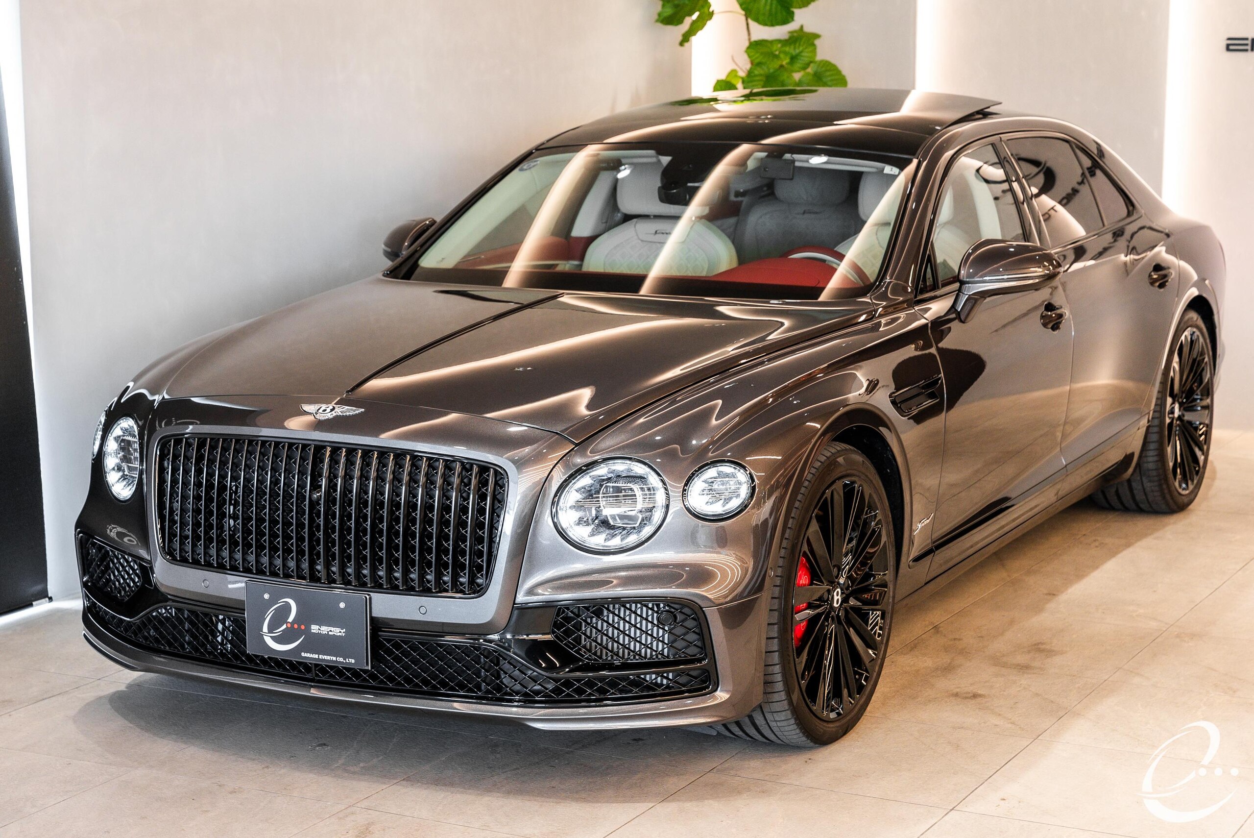 2024 Bentley Flying Spur - 2024 بنتلي Flying Spur