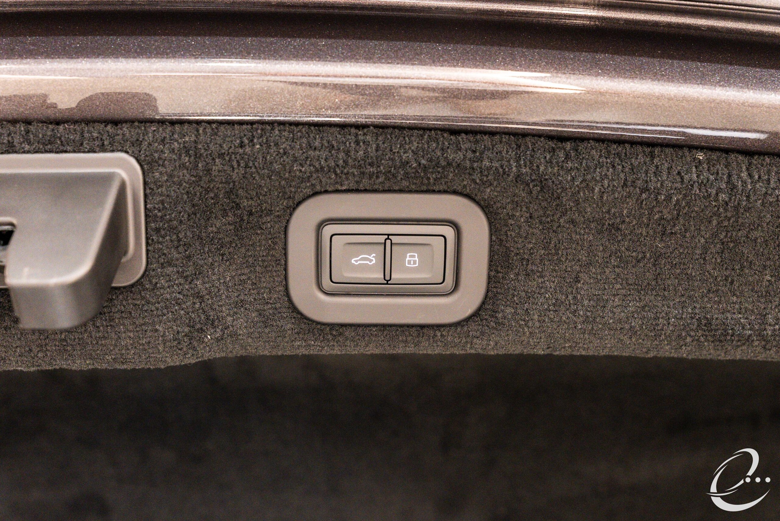 2024 Bentley Flying Spur - 2024 بنتلي Flying Spur