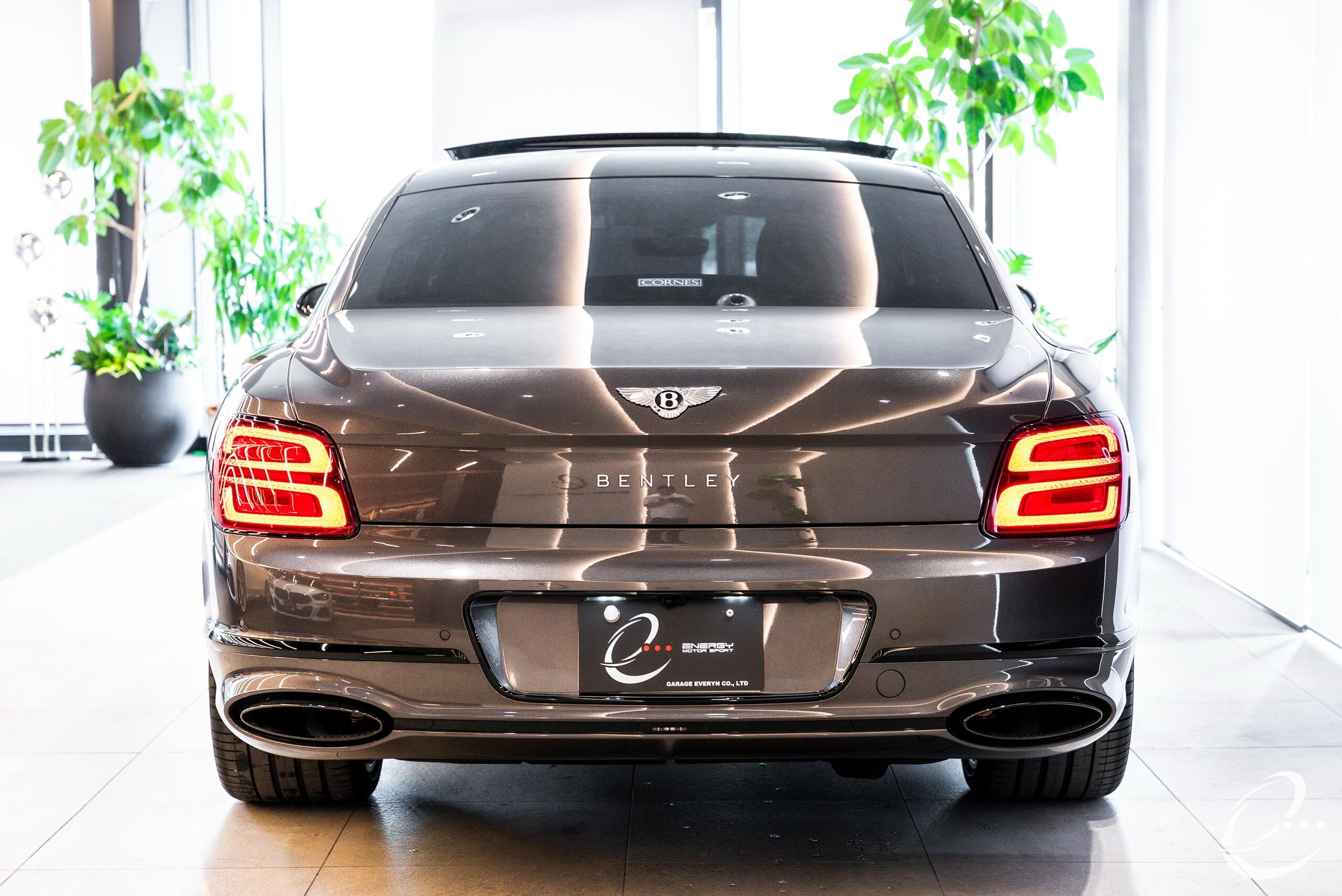 2024 Bentley Flying Spur - 2024 بنتلي Flying Spur