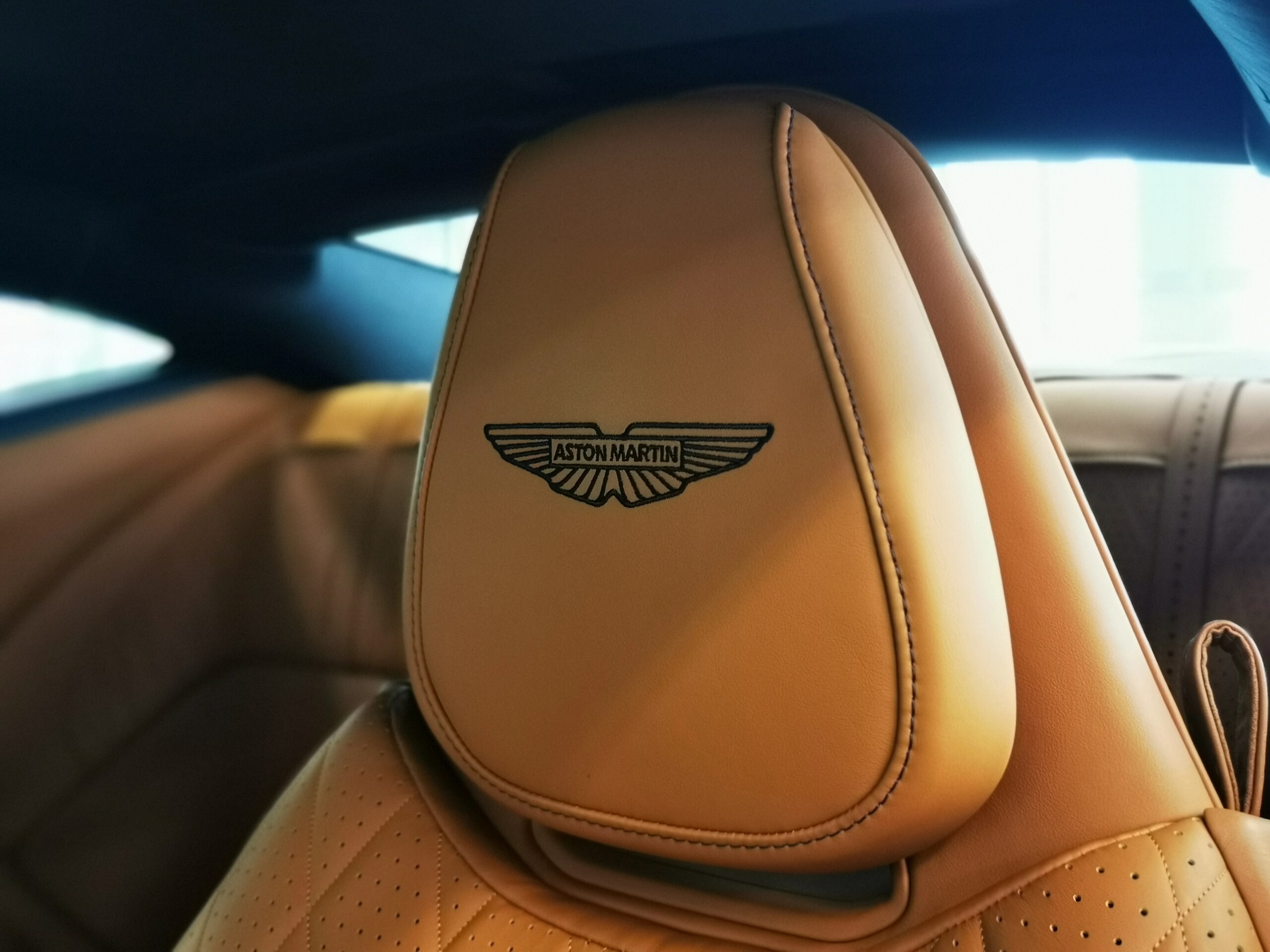 2024 Aston Martin DB12