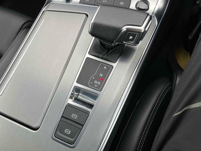 2021 AUDI A7/F2DLZS - 2021 アウディ A7