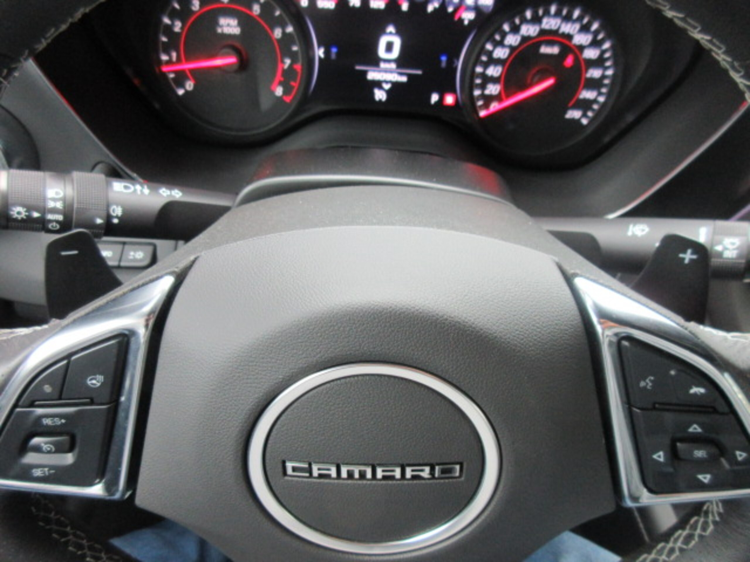 2024 Chevrolet Camaro - シボレー カマロ LT RS (最終型/黒本革/BOSE/純正DA/AppleCarPlay) バックカメラ/ETC/ドラレコ/Androidauto/エアシート/ステアリングヒーター/クルコン/パーキングアシスト/デジタルインナーミラー/パドル/HUD/リアソナー/純正20アルミ