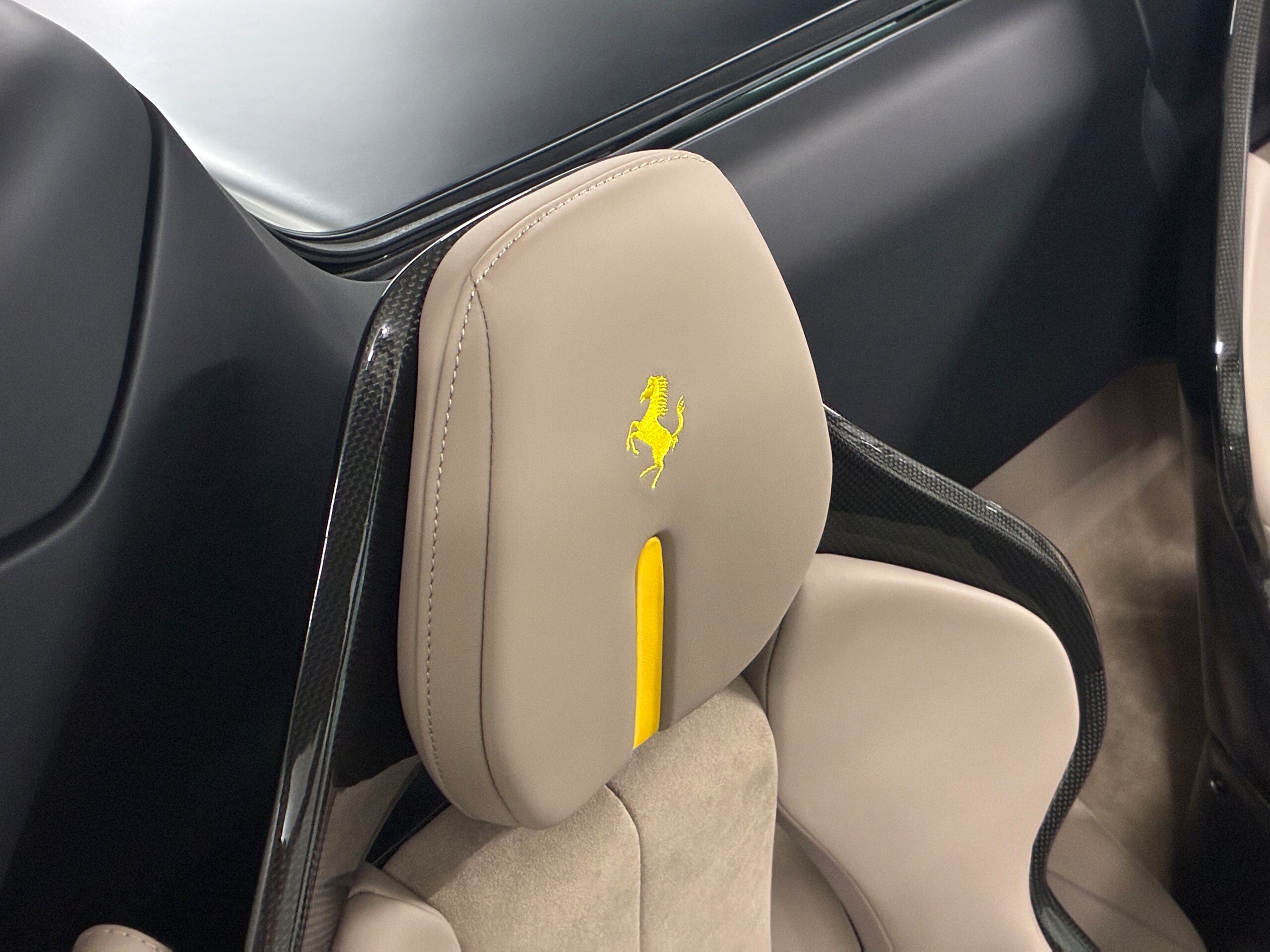 2024 Ferrari 296GTS - フェラーリ 296GTS F1 DCT フルPPF/ベージュ内装/ジアッロステッチ/AppleCarplay/アルカンターラレーシングシート/カーボンステアリング/ダイヤモンドポリッシュ鍛造ホイール/フロントリフター