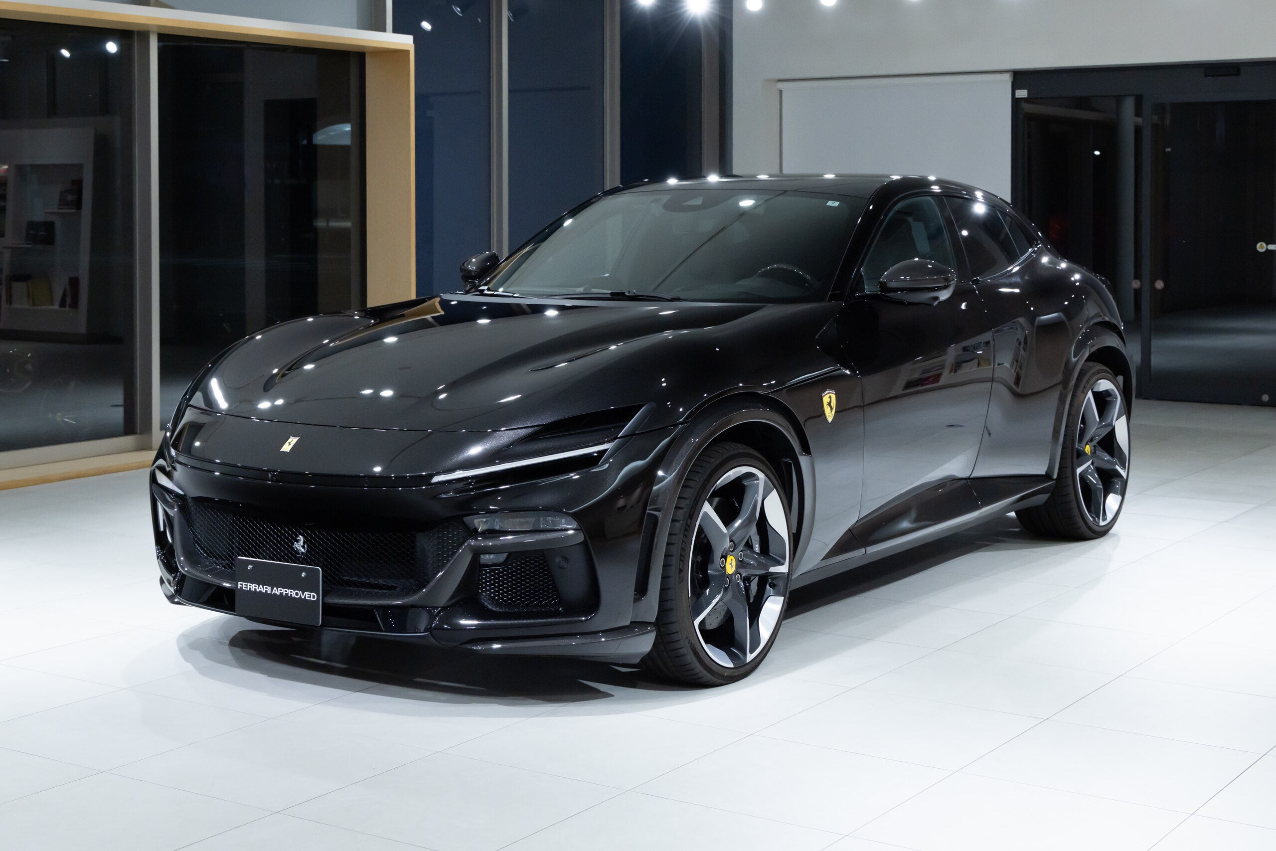 2024 Ferrari Purosangue - 2024 فيراري Purosangue