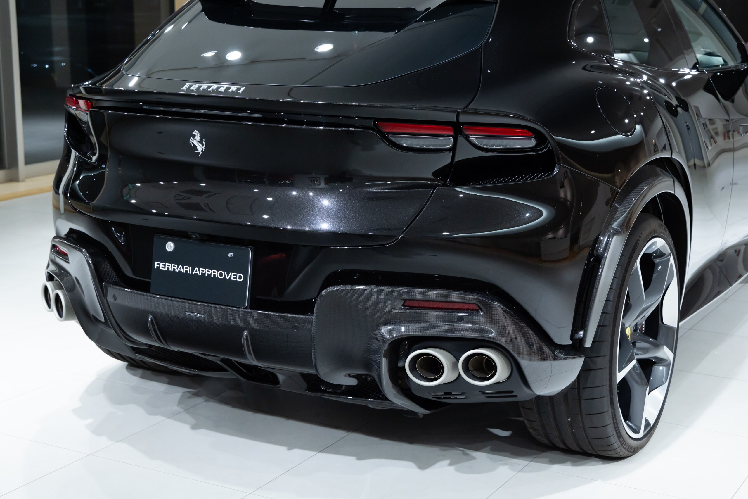2024 Ferrari Purosangue - 2024 فيراري Purosangue