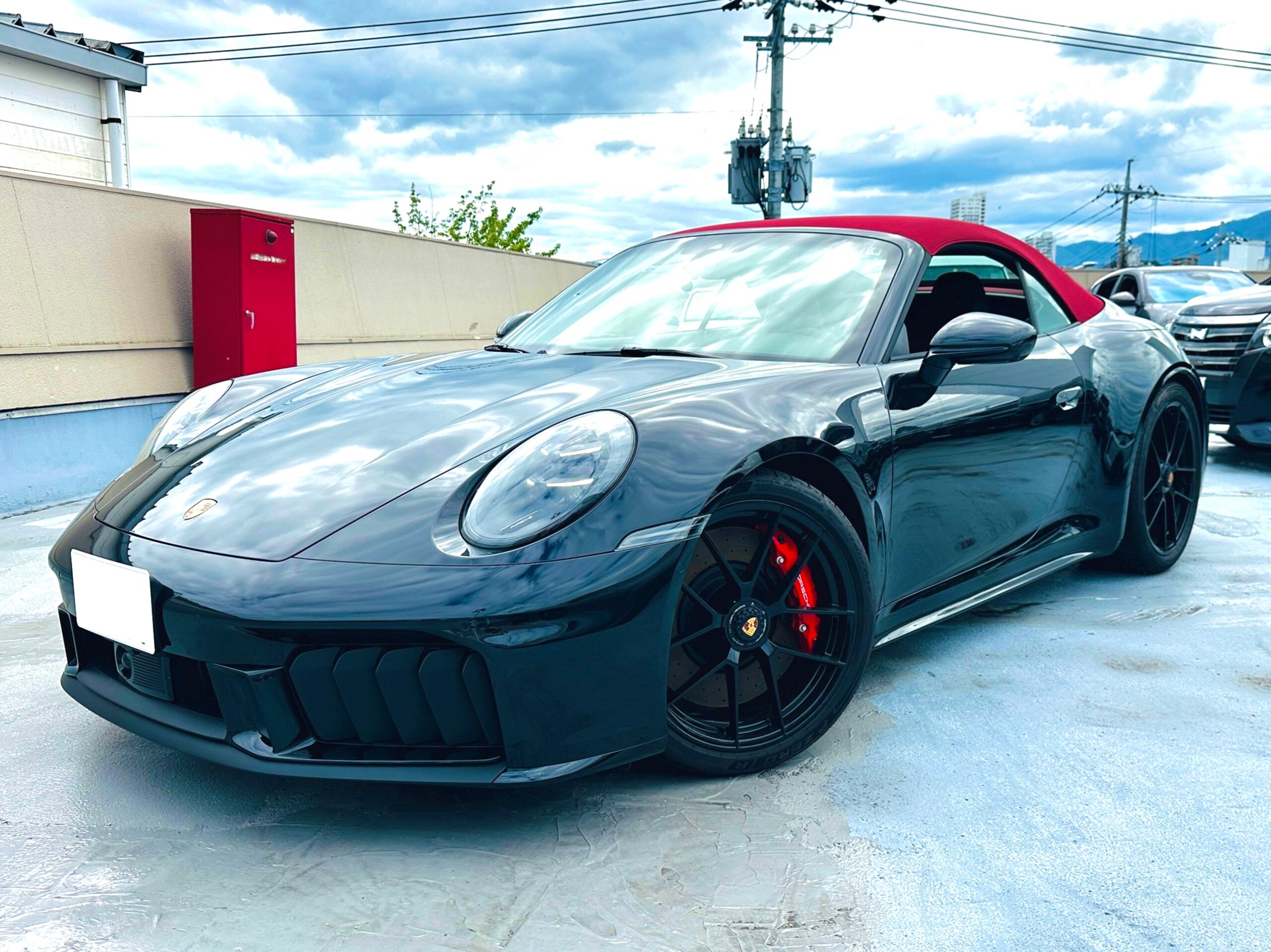 2025 Porsche 911 Cabriolet - 2025 بورشه 911 Cabriolet