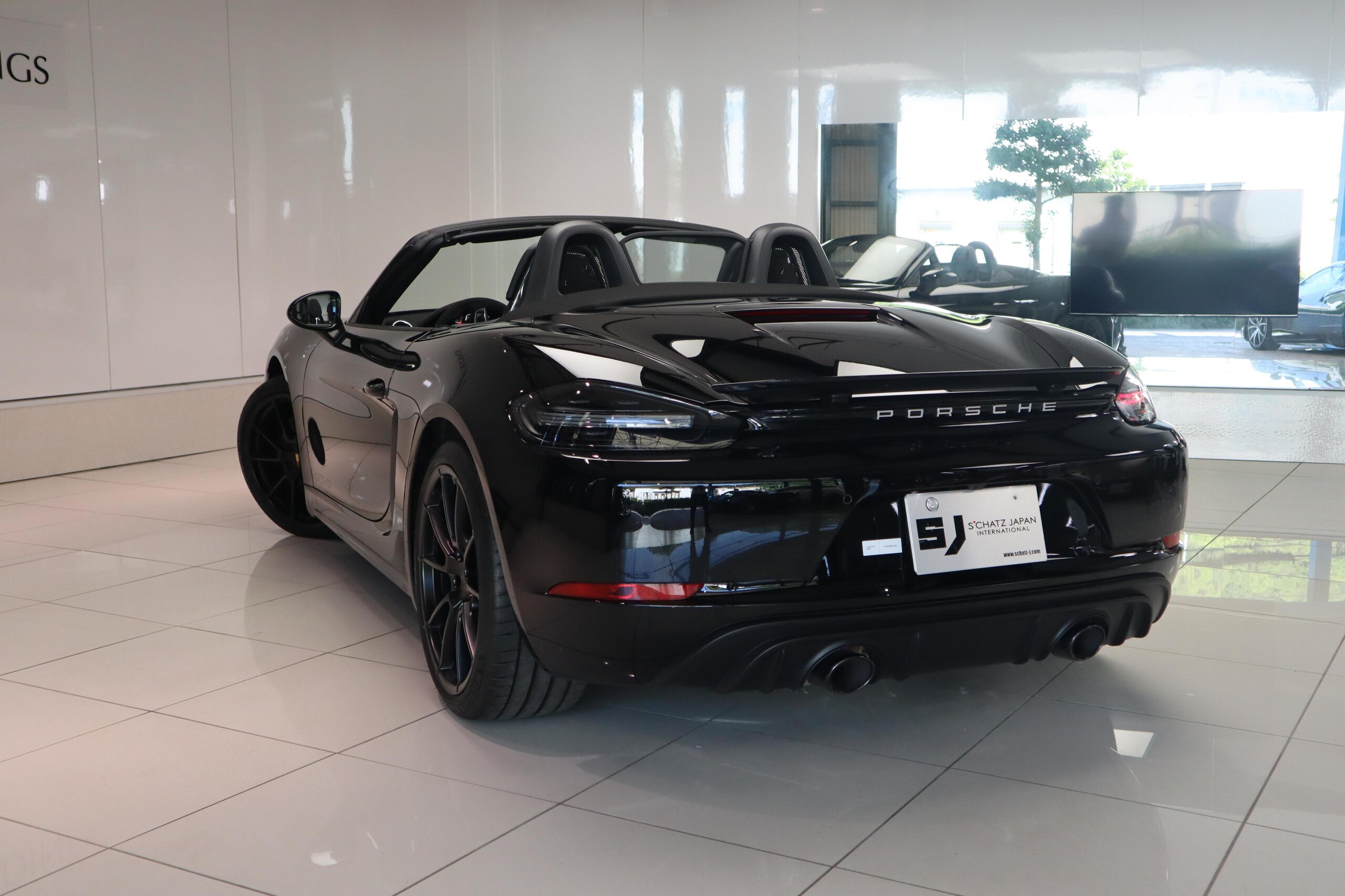 2025 Porsche 718 Boxster - 2025 بورشه 718 Boxster