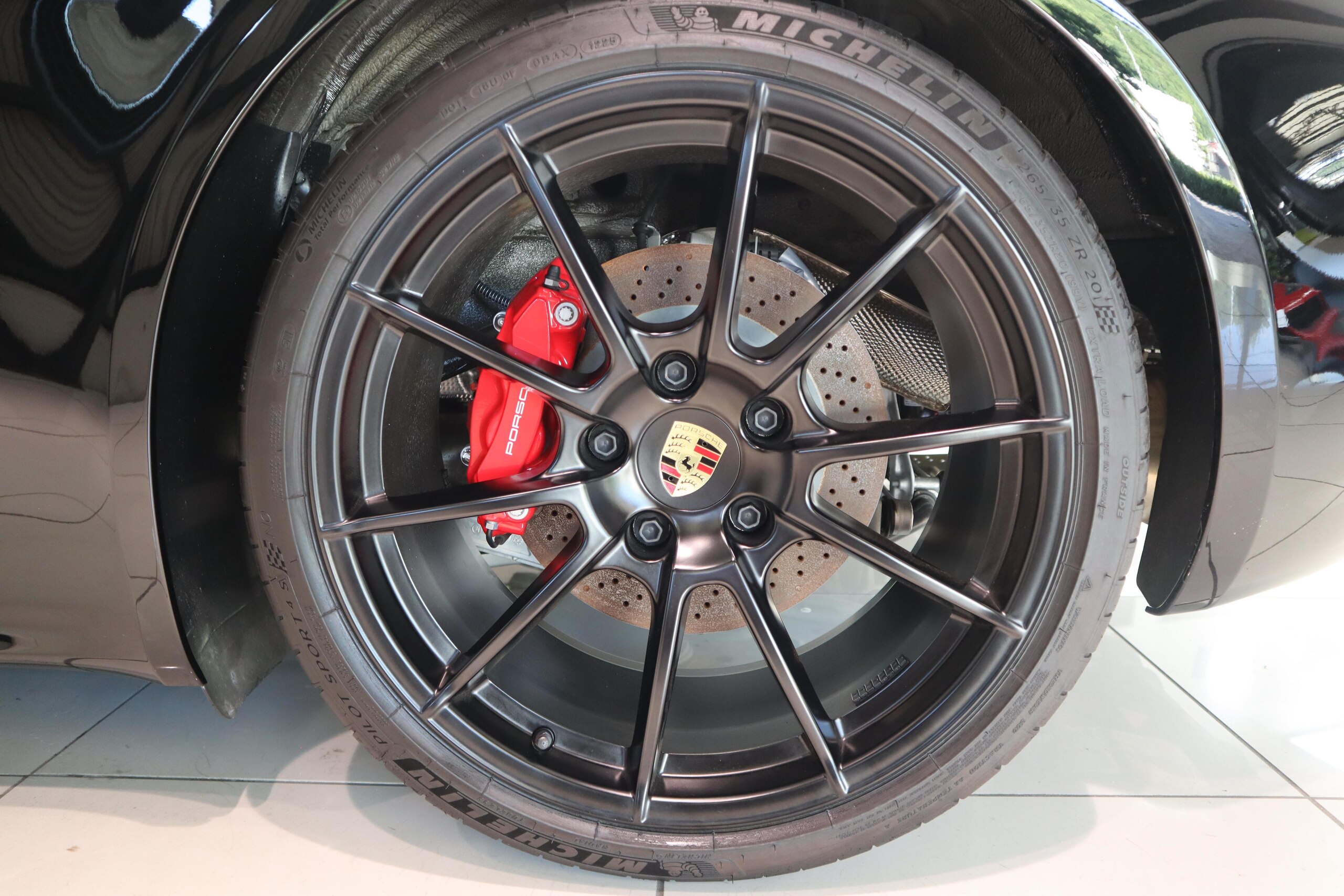 2025 Porsche 718 Boxster - 2025 بورشه 718 Boxster