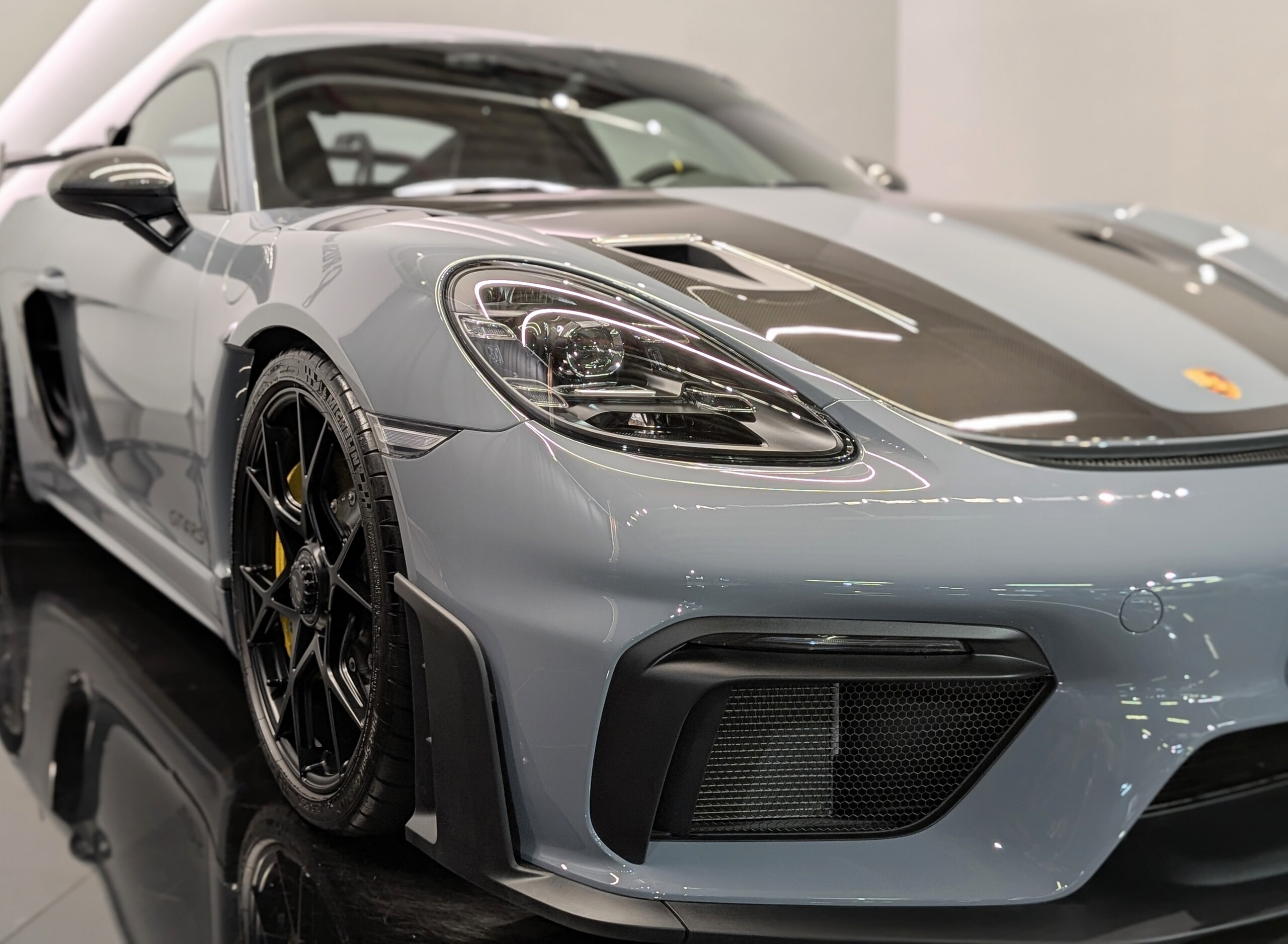 2025 Porsche 718 Cayman - ポルシェ 718ケイマン GT4 RS PDK ヴァイザッハパッケージ PCCB リフトシステムフロントアクスル スポーツエグゾースト スポーツクロノパッケージ PASM LEDメインヘッドライト クルーズコントロール アダプティブスポーツシートプラス