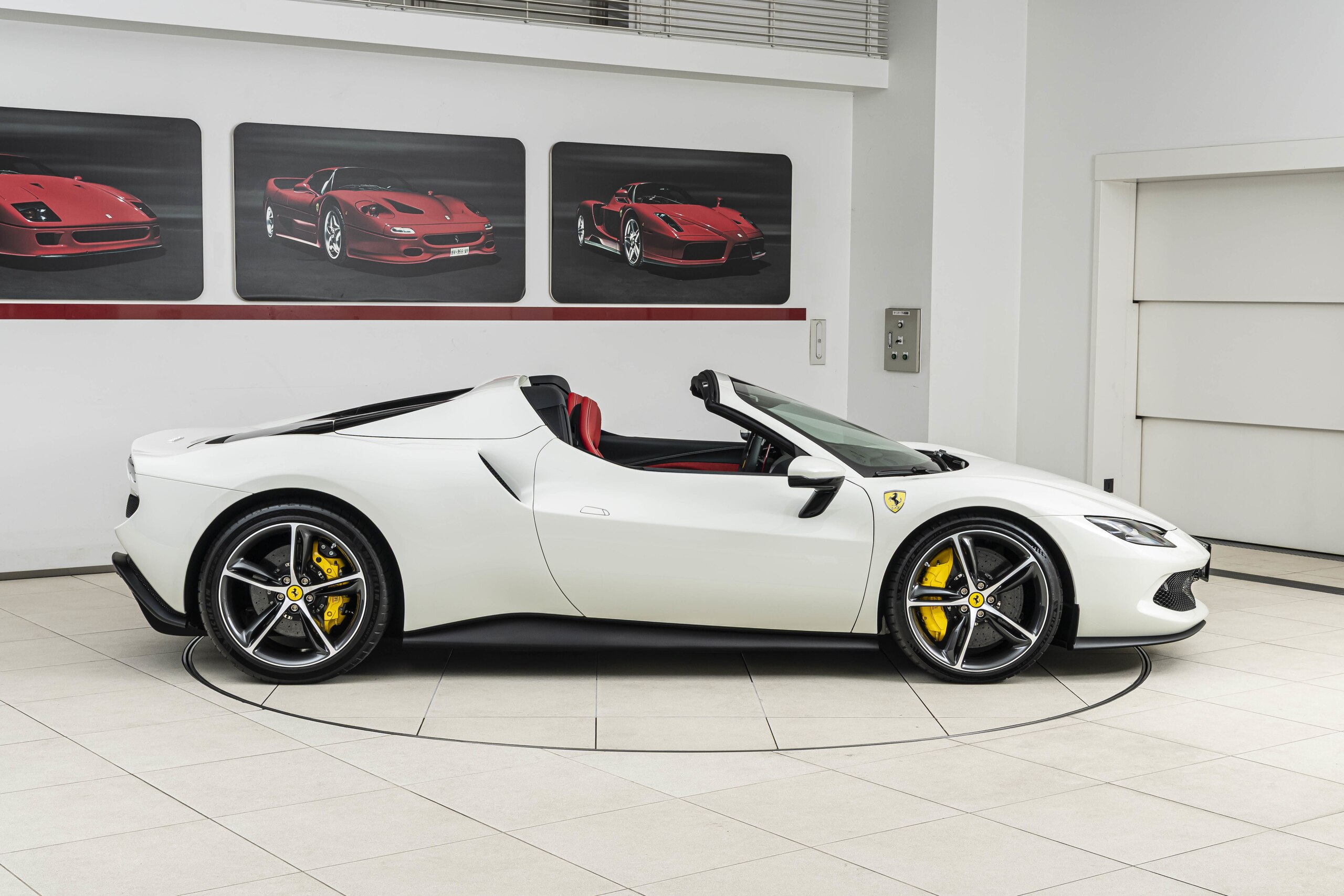 2025 Ferrari 296GTS