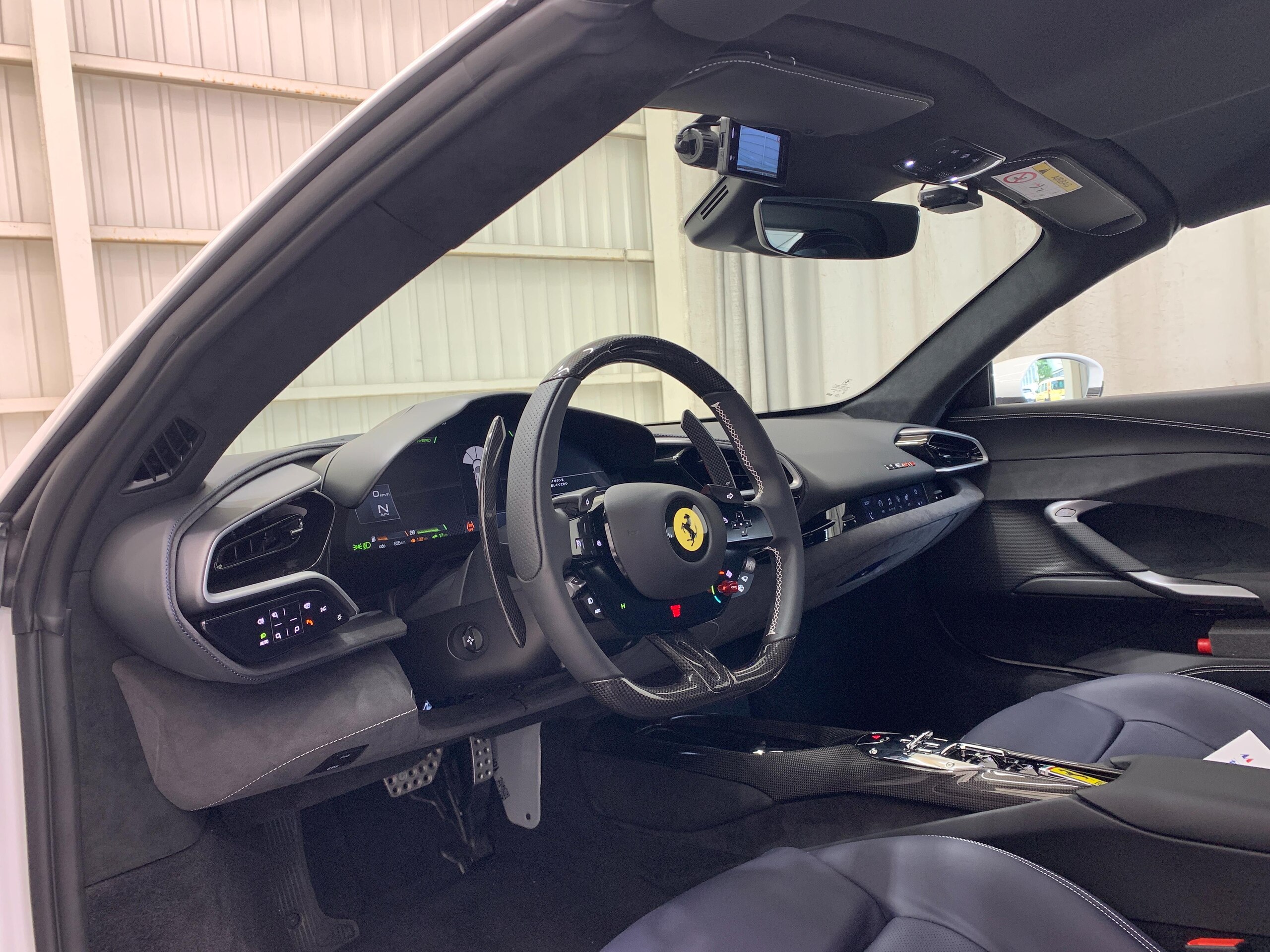 2025 Ferrari 296GTS - フェラーリ 296GTS F1 DCT フロントリフト シートベンチレーション Apple CarPlay 電動シート カーボンフロントスポイラー カーボンリアディフューザー カーボンアンダーカバー ヘッドレストステッチ 前後センサー LEDステアリング