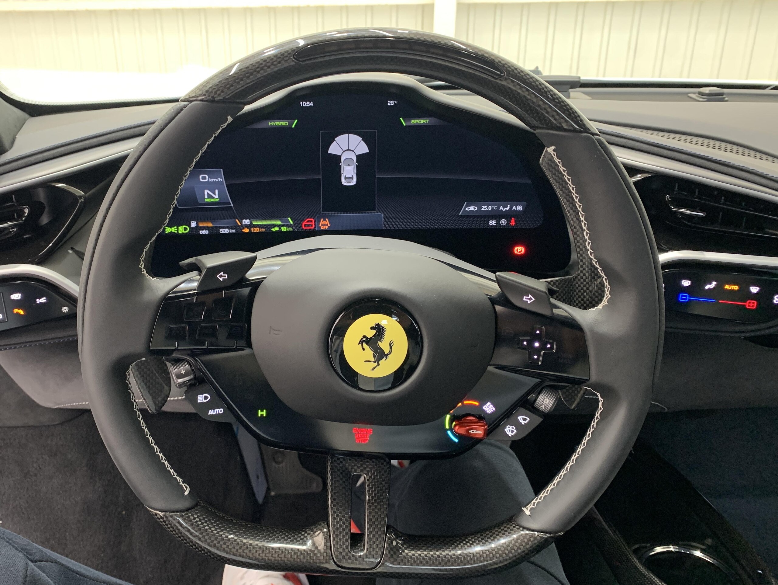 2025 Ferrari 296GTS - フェラーリ 296GTS F1 DCT フロントリフト シートベンチレーション Apple CarPlay 電動シート カーボンフロントスポイラー カーボンリアディフューザー カーボンアンダーカバー ヘッドレストステッチ 前後センサー LEDステアリング
