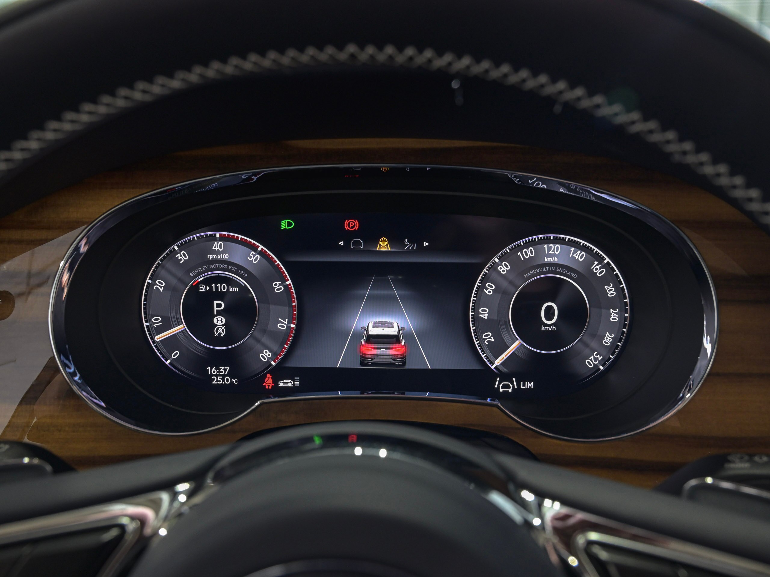 2025 Bentley Bentayga - ベントレー ベンテイガ エクステンデッド ホイールベース アズール 4WD ツーリングスペック Naim For Bentley