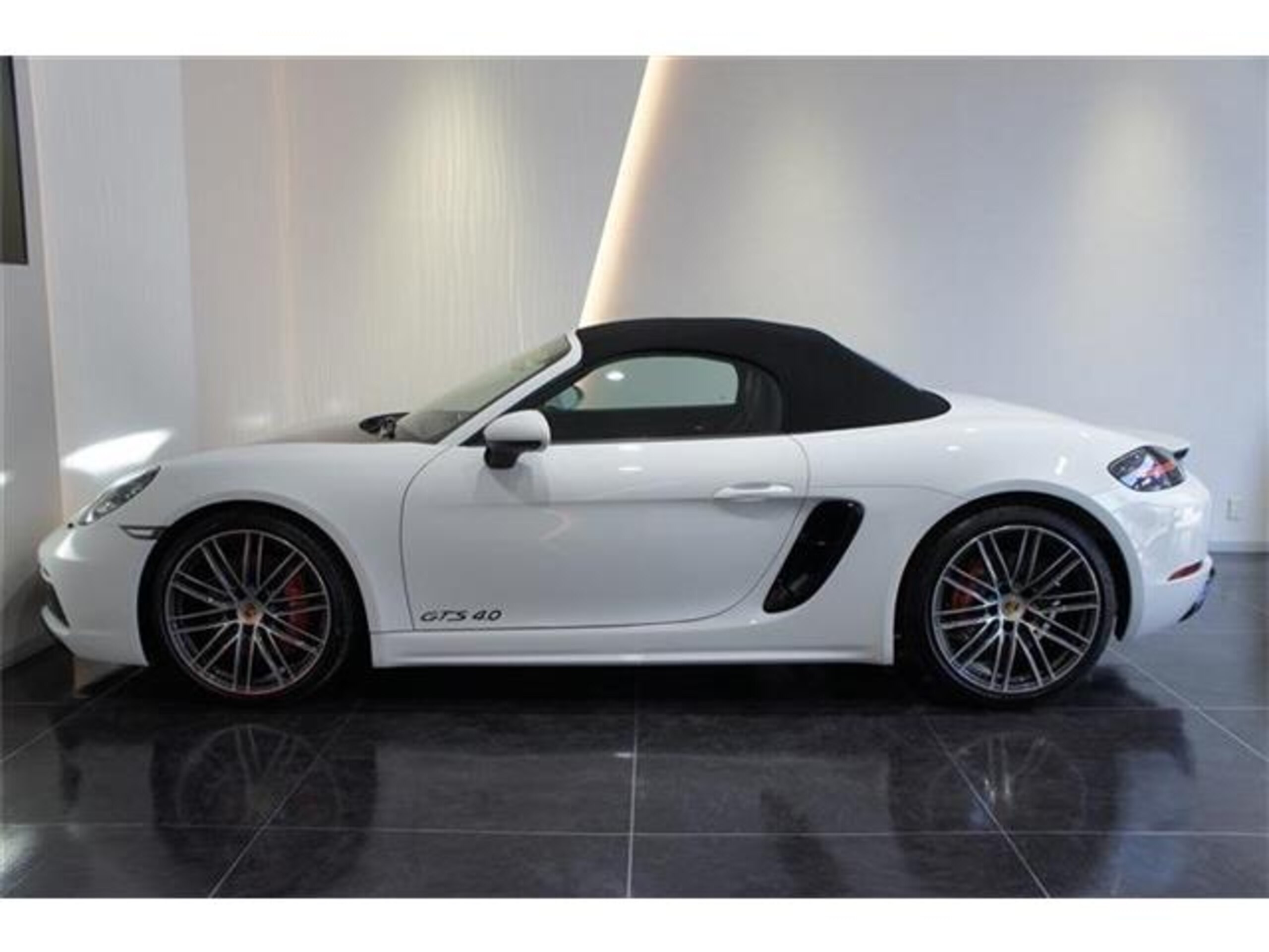 2025 Porsche 718 Boxster