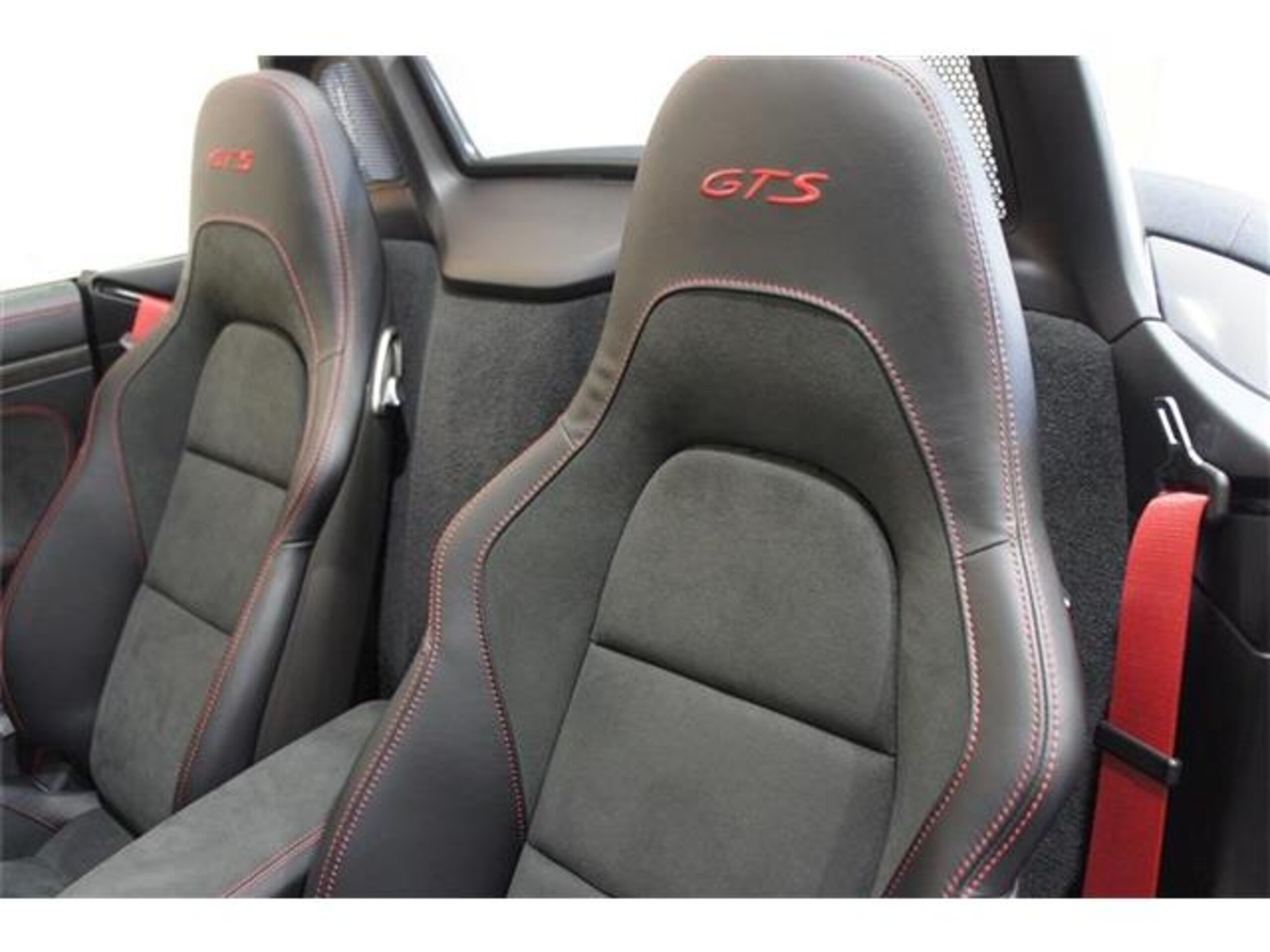 2025 Porsche 718 Boxster