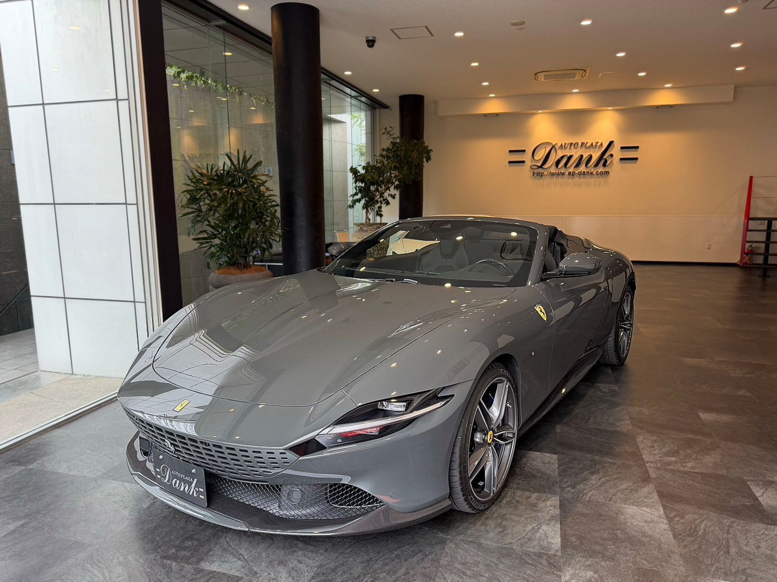 2025 Ferrari RomaSpider - 2025 فيراري RomaSpider