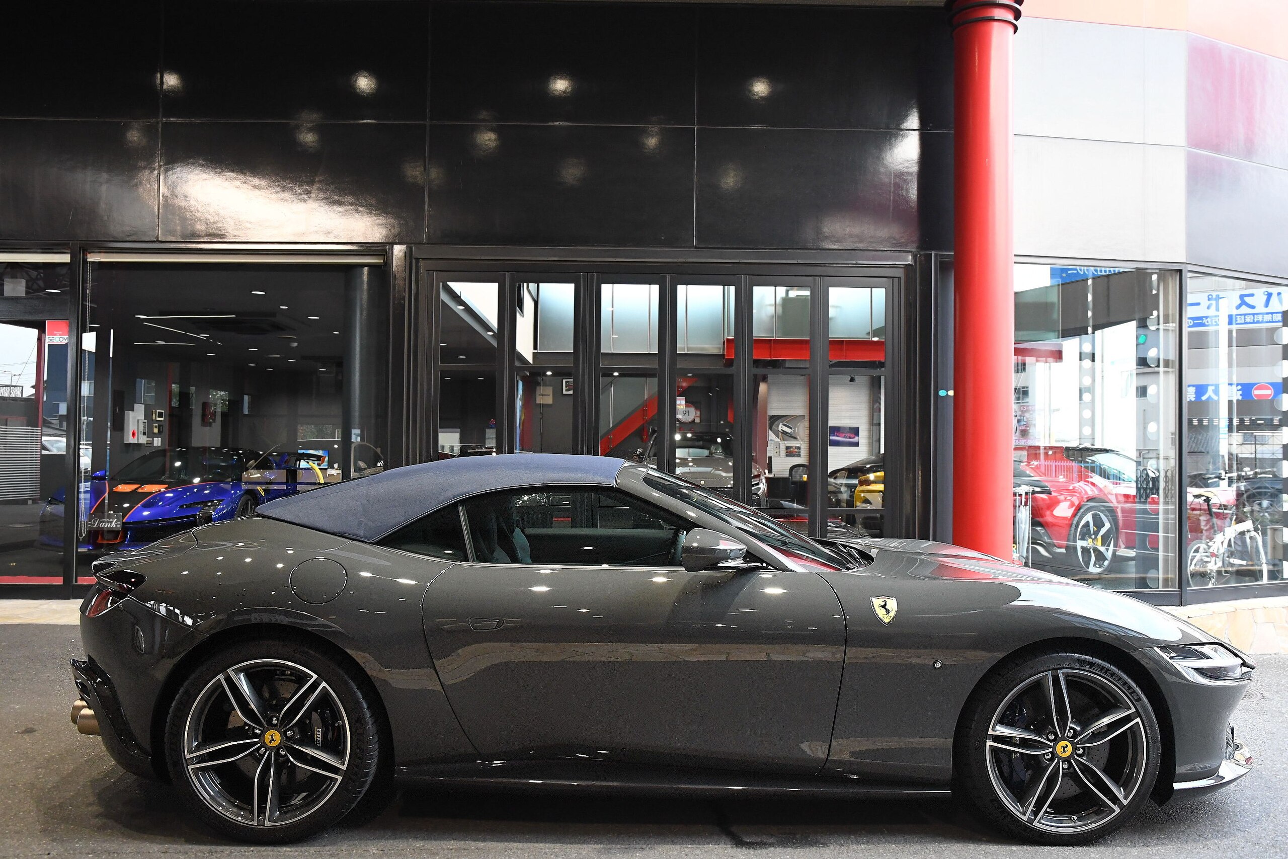 2025 Ferrari RomaSpider - 2025 فيراري RomaSpider
